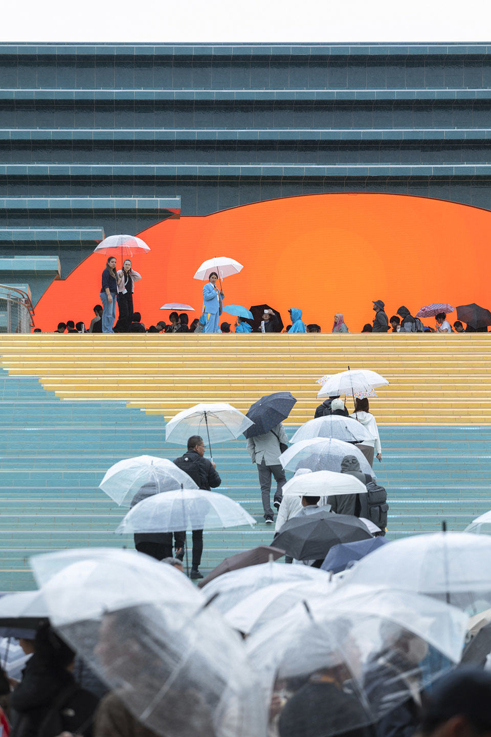 2025大阪世博会西班牙馆: 从“黒潮”出发，开启一场海洋与阳光的沉浸之旅 / ENORME Studio, EXTUDIO, SMART AND GREEN DESIGN