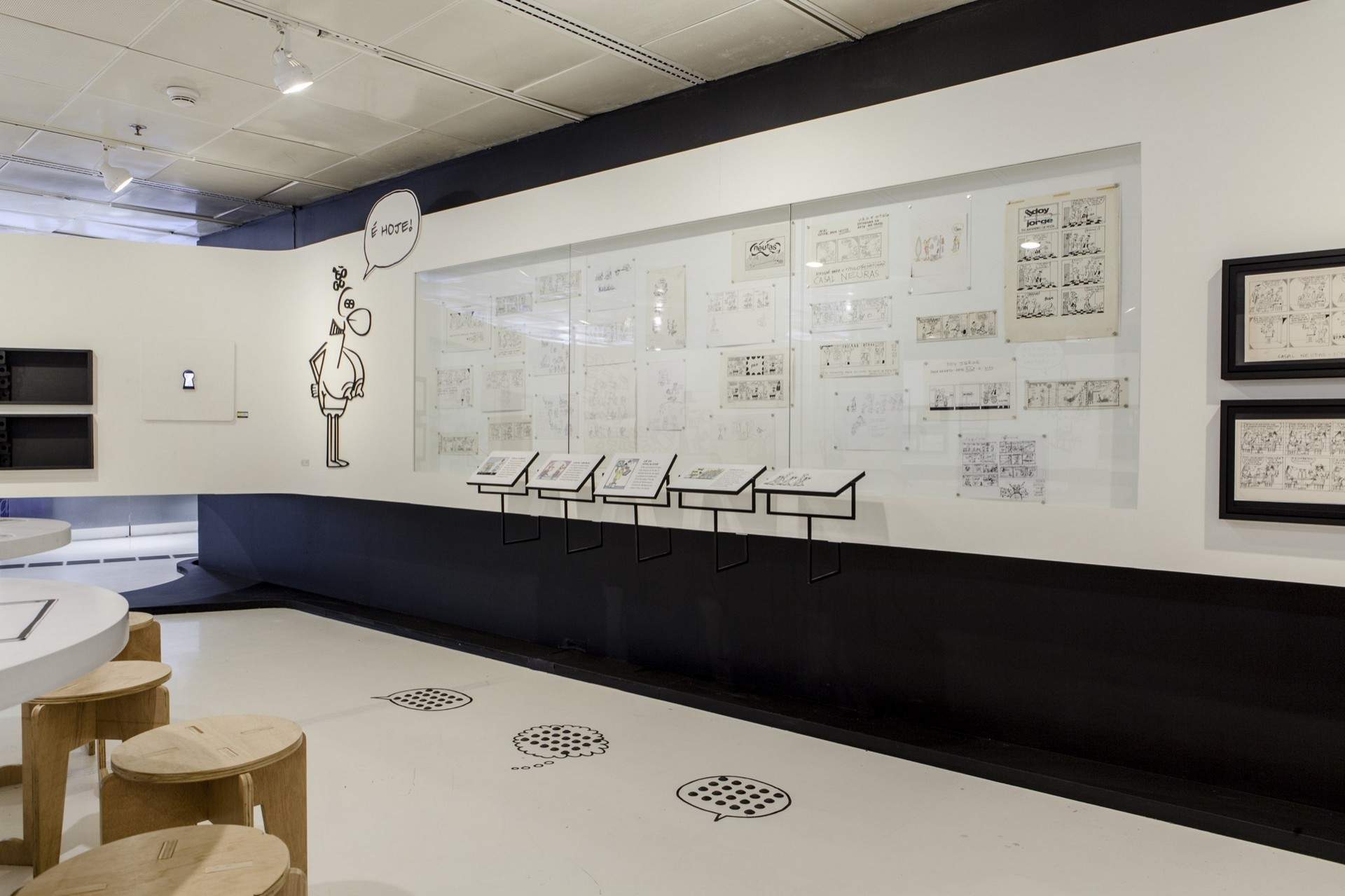 “Ocupação Glauco”漫画艺术展，巴西 / Theresa Faria