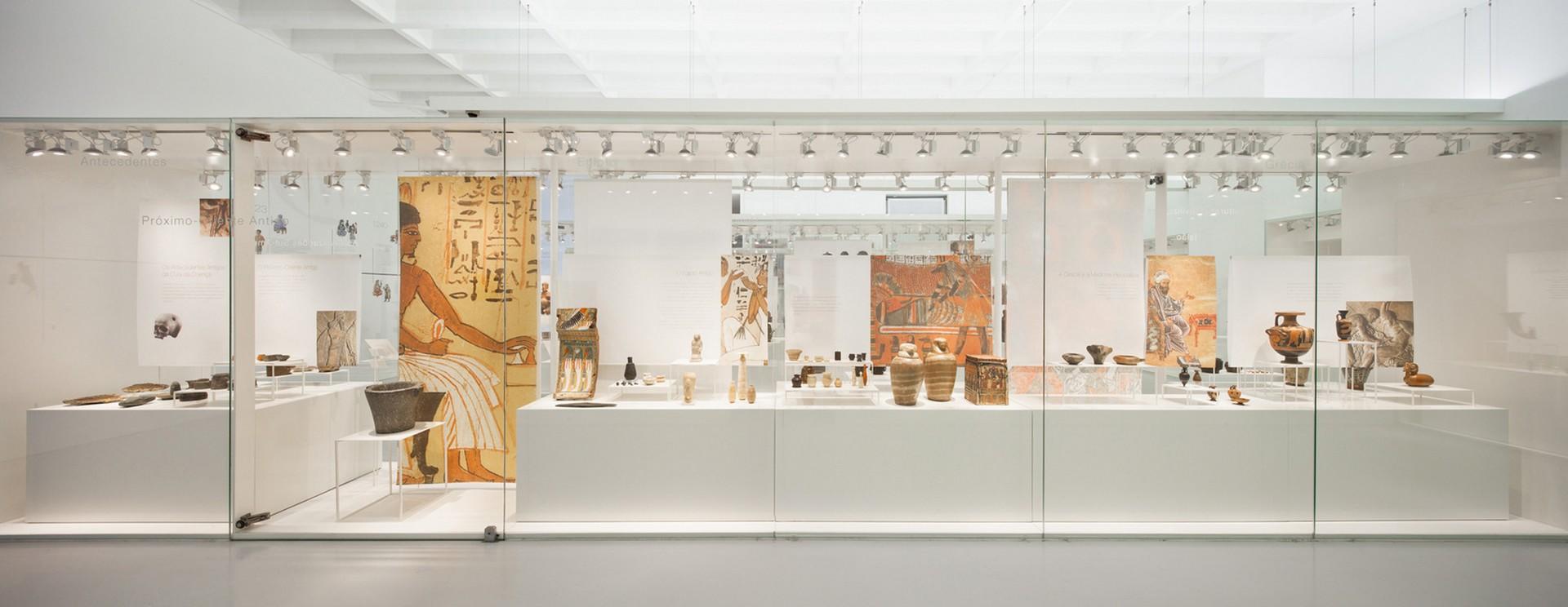 葡萄牙波尔图药学博物馆 / P 06 studio, Site Specific Arquitectura