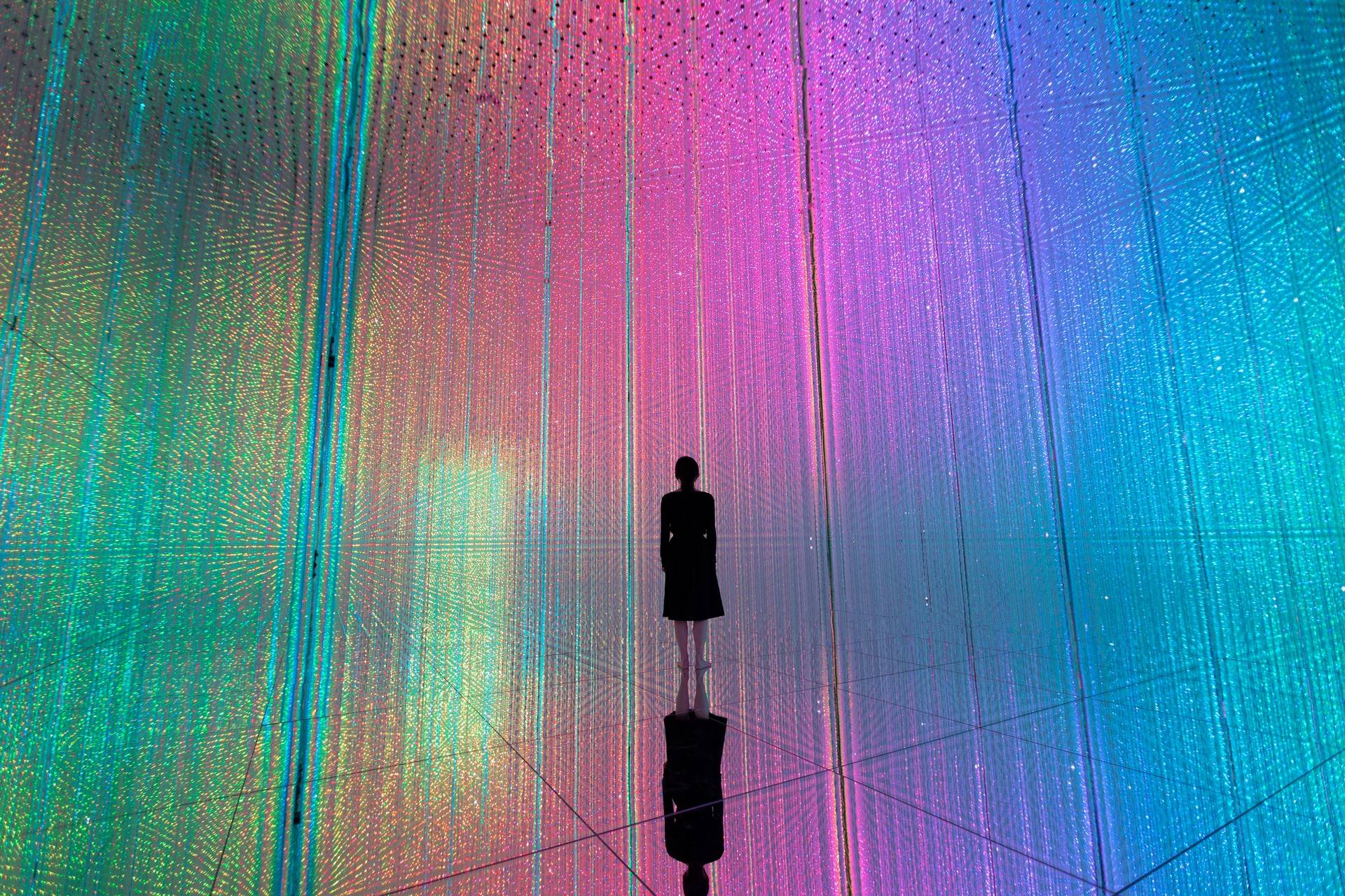 无穷无尽的水晶宇宙 / 澳门teamLab★超自然空间