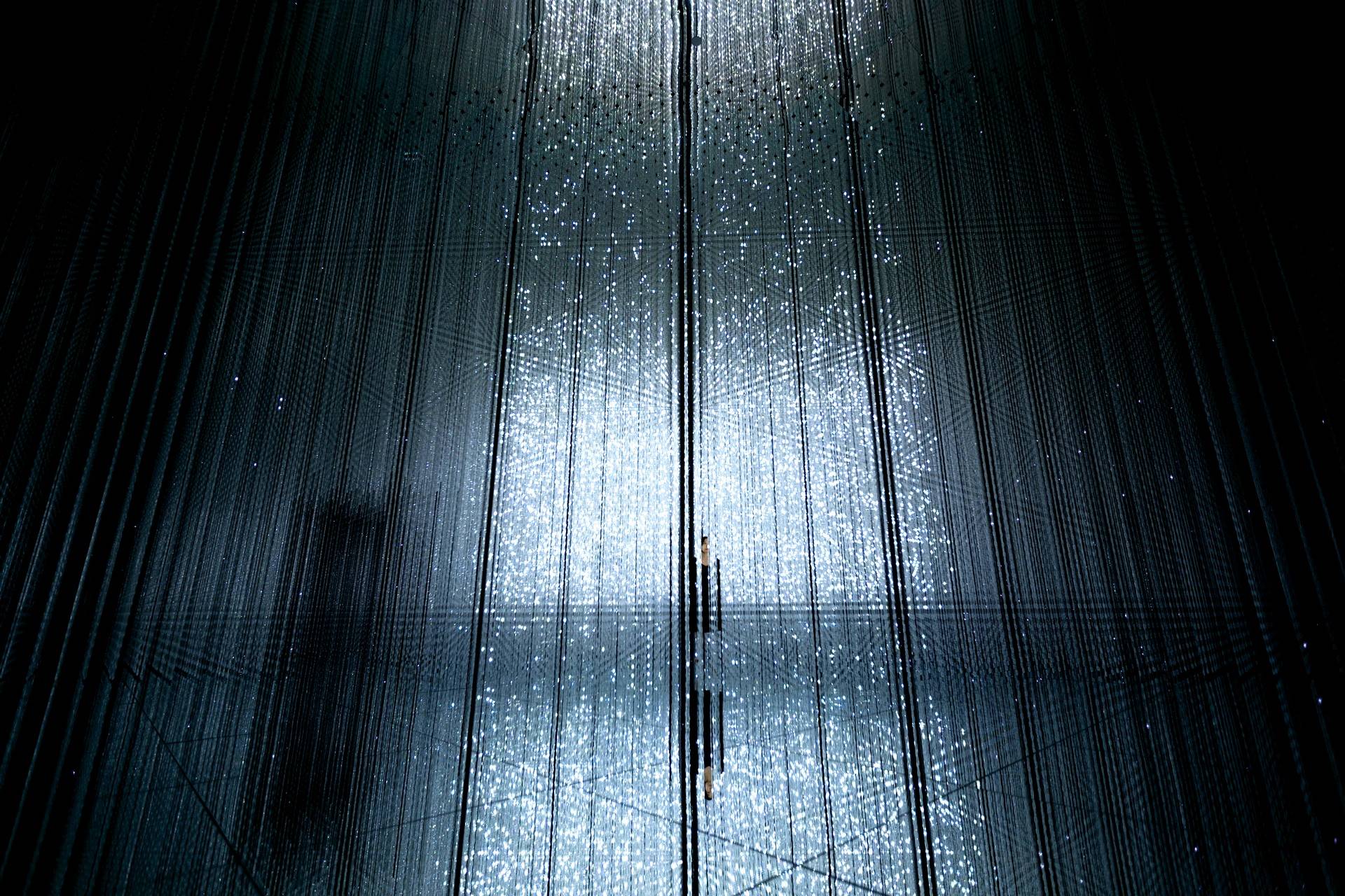 无穷无尽的水晶宇宙 / 澳门teamLab★超自然空间