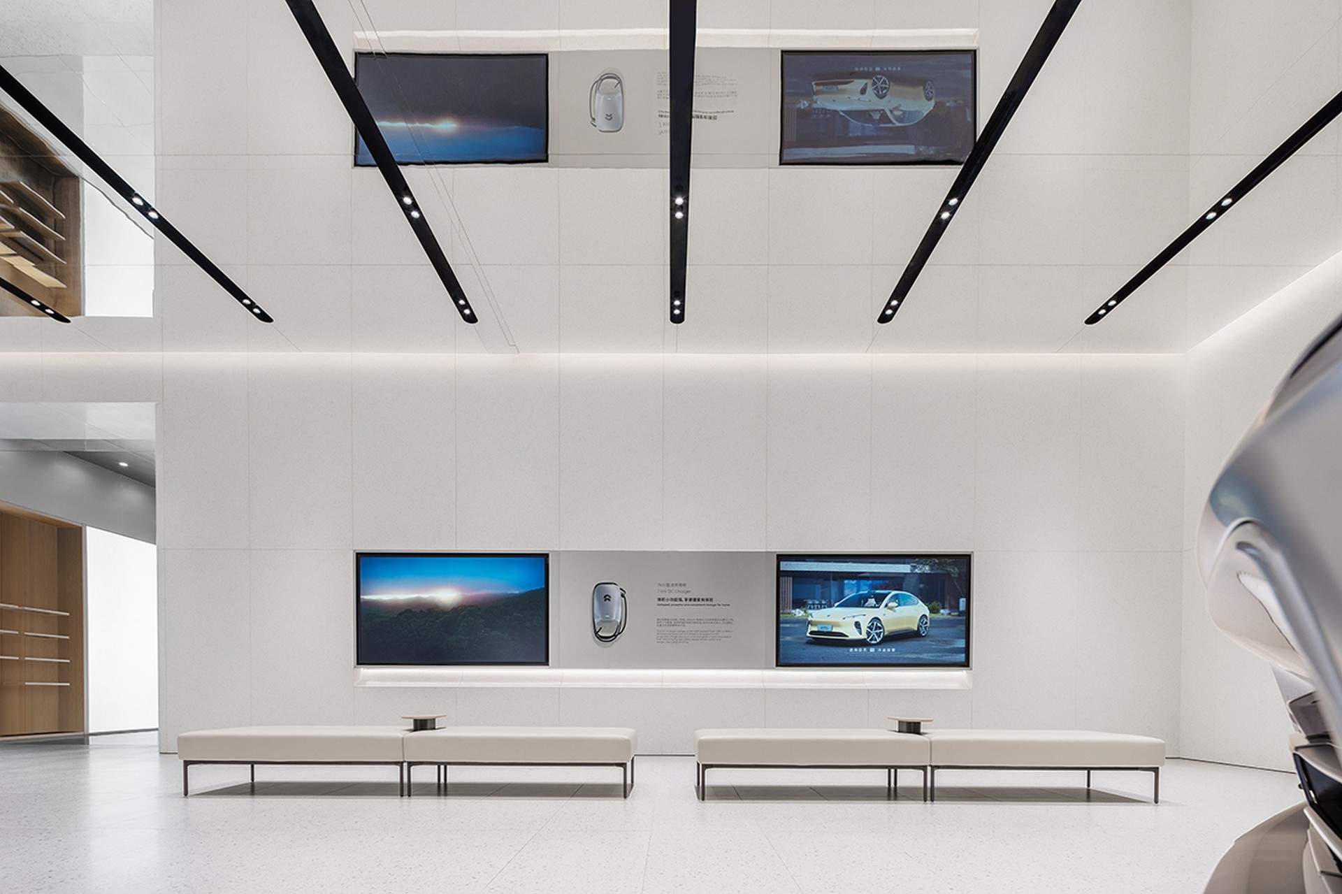 NIO HOUSE 深圳蔚来中心深业上城店 / MOC DESIGN