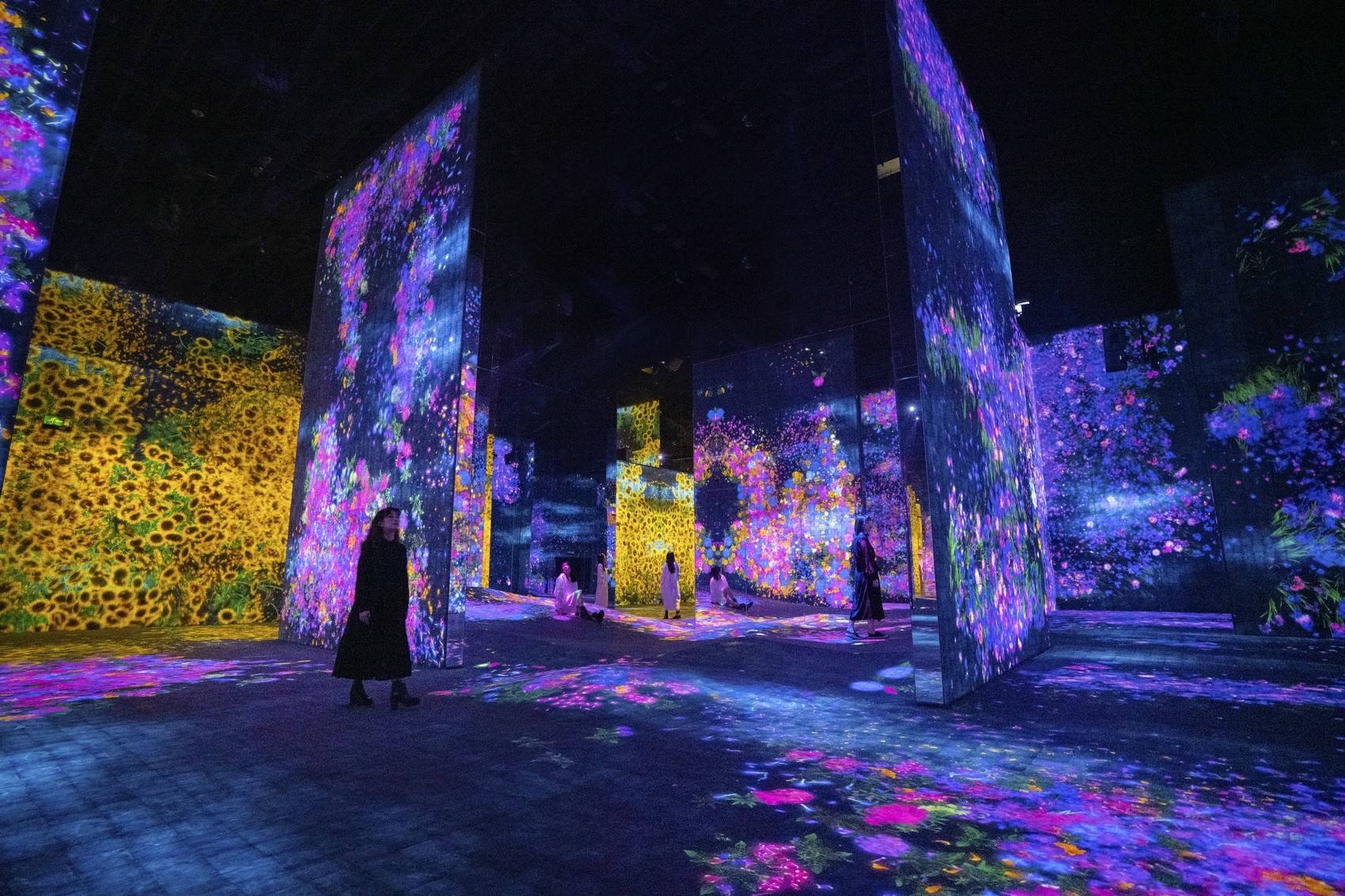 花与人的洼谷：迷失、沉浸与重生 / 澳门teamLab★超自然空间