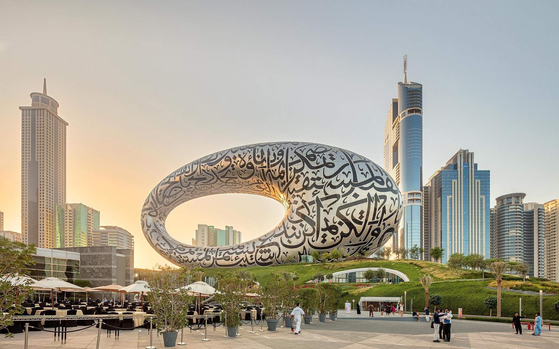 迪拜未来博物馆-开拓者之旅 / ATELIER BRÜCKNER