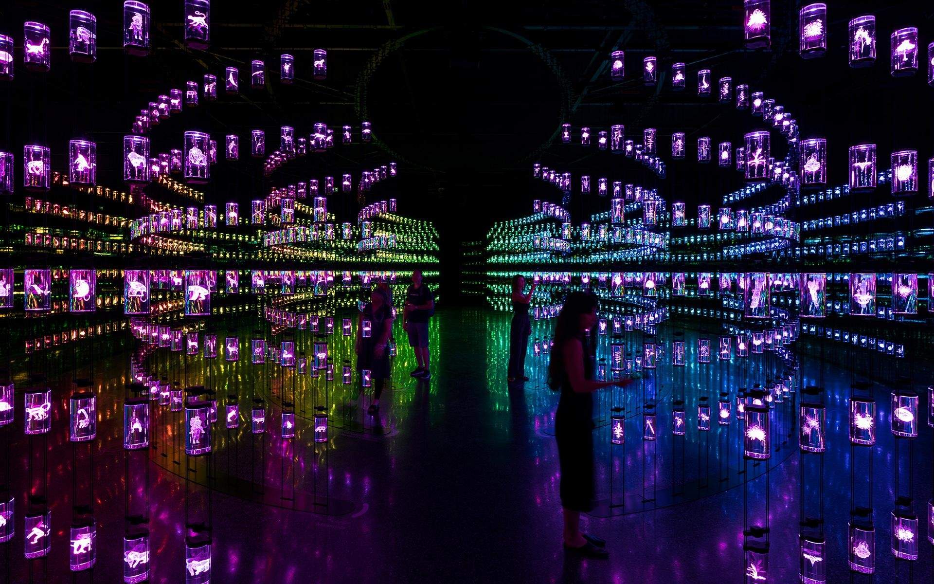 ATELIER BRÜCKNER × 四大极具影响力作品｜叙事与空间设计的极致融合