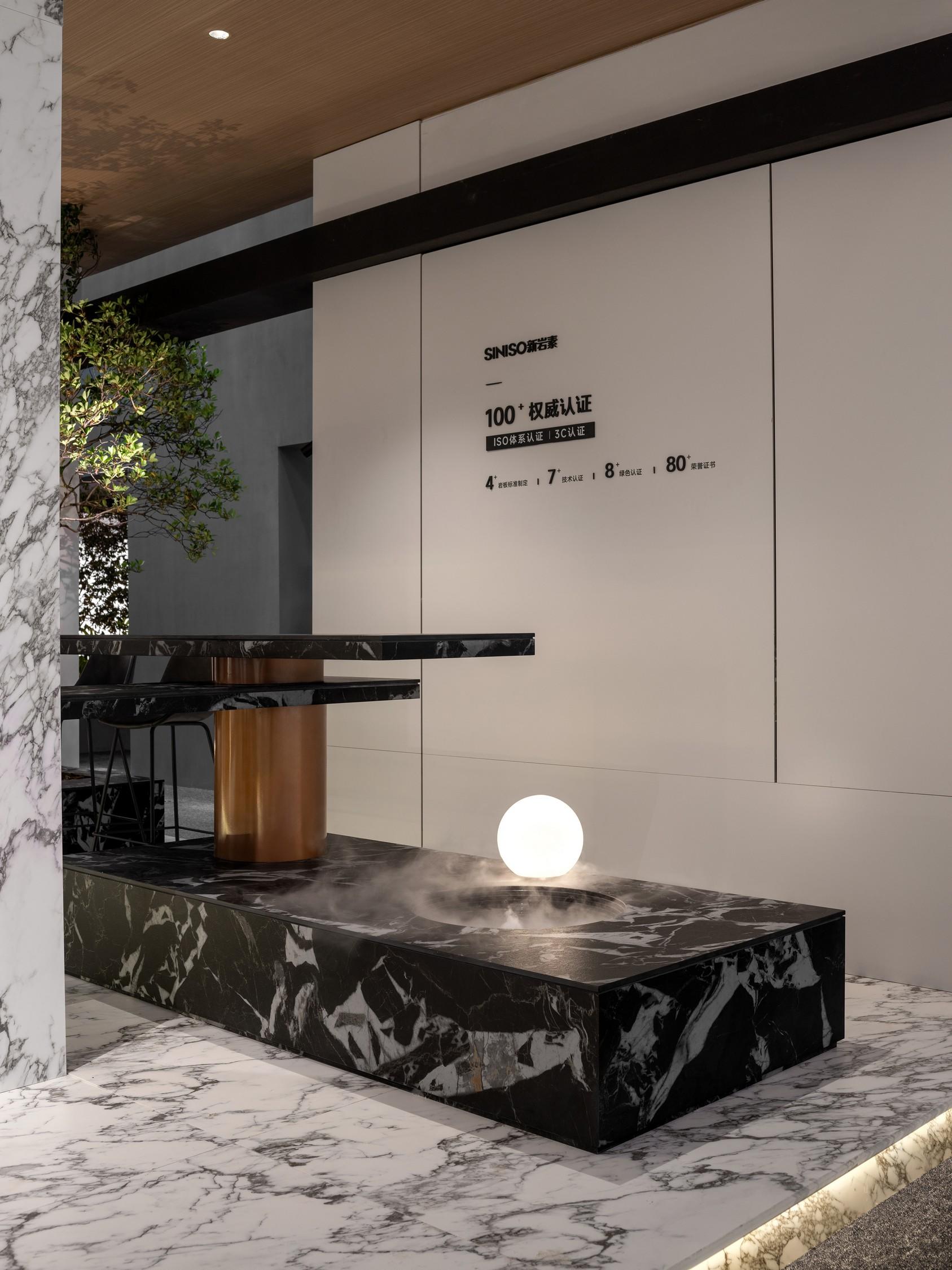 自然切片——东方意境与野性实验的共生 | 新锦成生态融创馆 / MOC DESIGN