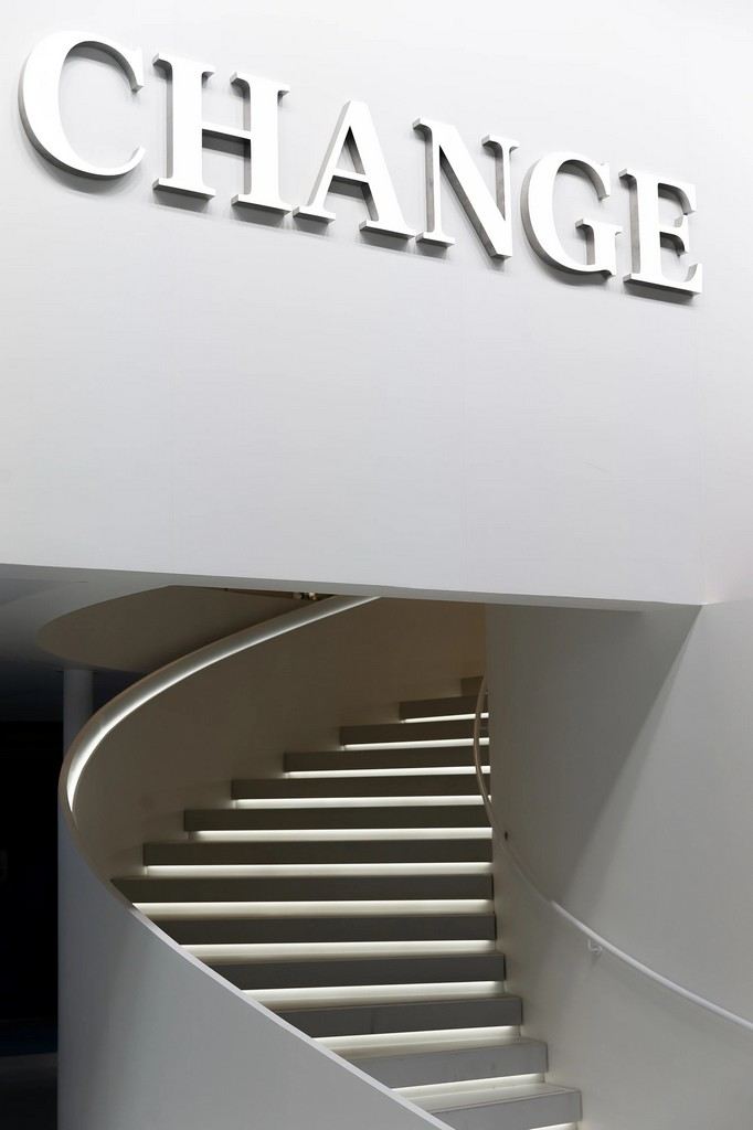 联影集团 - AI时代的未来医学影像展台 / E Studio 壹所设计工作室