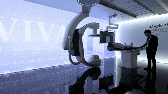 联影集团 - AI时代的未来医学影像展台 / E Studio 壹所设计工作室