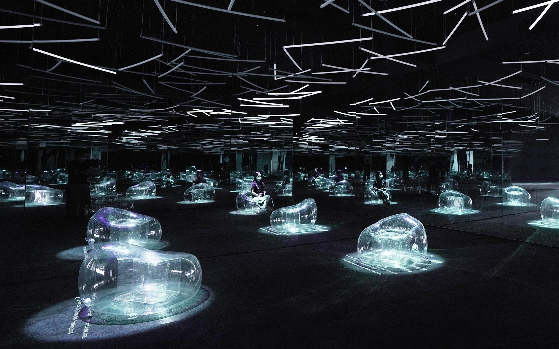 ATELIER BRÜCKNER × 四大极具影响力作品｜叙事与空间设计的极致融合