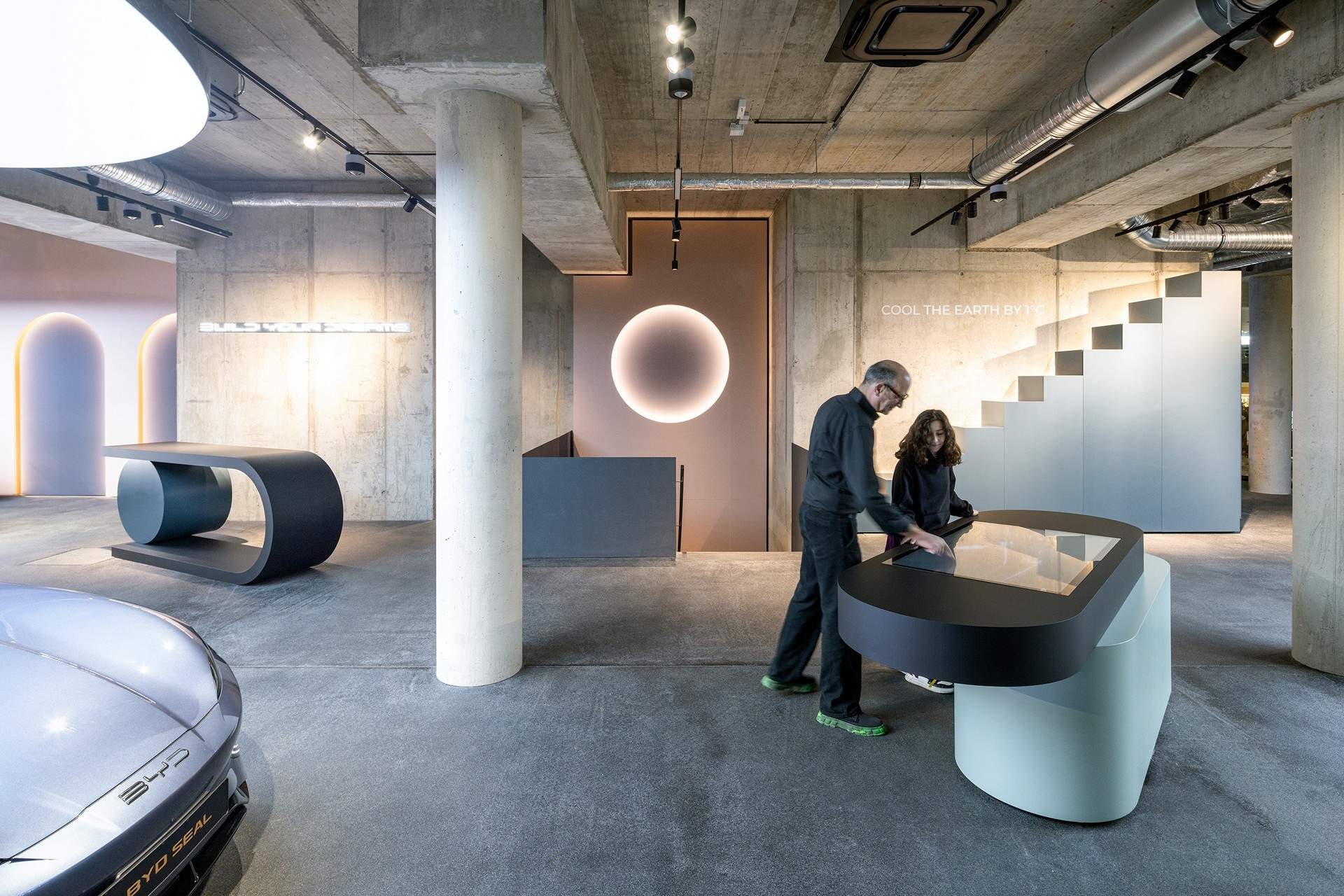 斯图加特,BYD比亚迪先锋店 / ATELIER BRÜCKNER布鲁克纳工作室