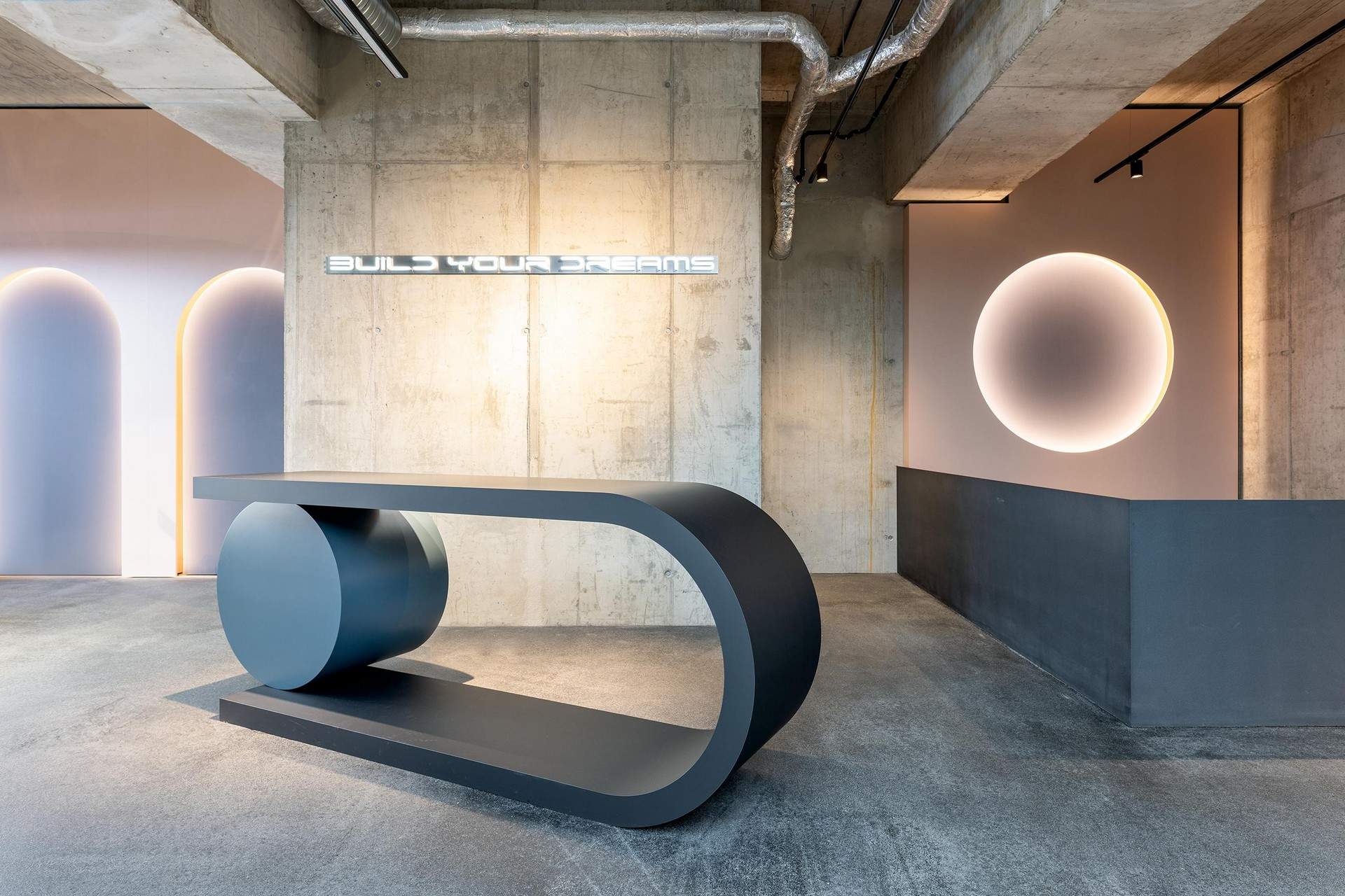 斯图加特,BYD比亚迪先锋店 / ATELIER BRÜCKNER布鲁克纳工作室