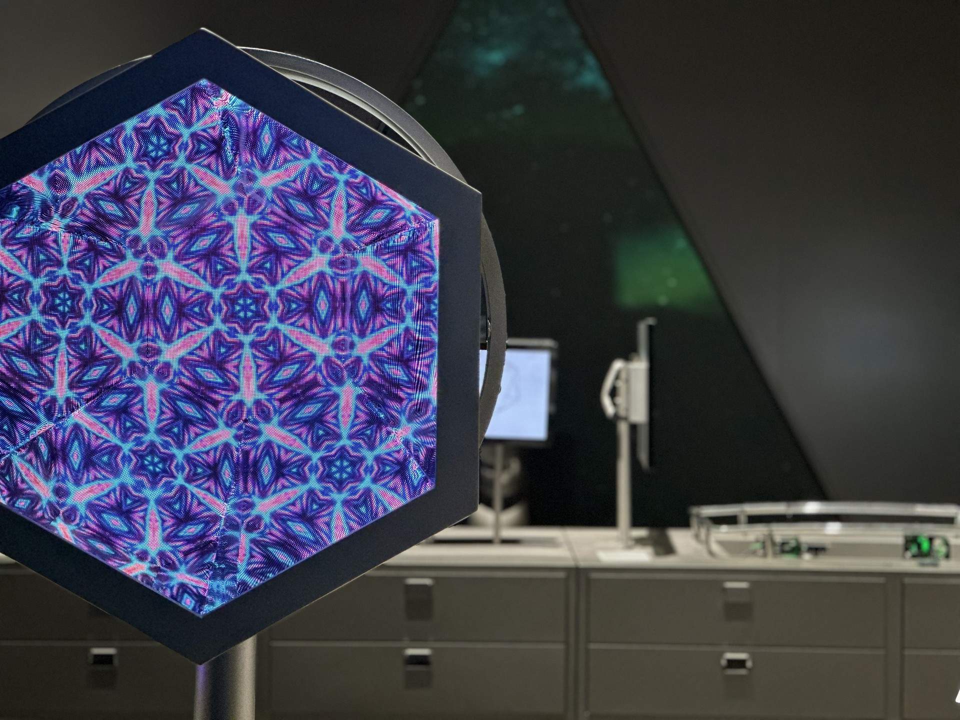 科学与艺术的交织 - 合肥现代科技馆 / VAVESTUDIO