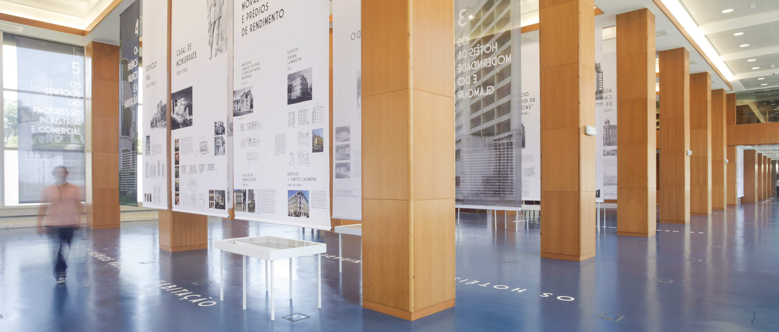 里斯本周活动中的临时展览“Porfírio Pardal Monteiro – 里斯本建筑师”项目 / P06 studio