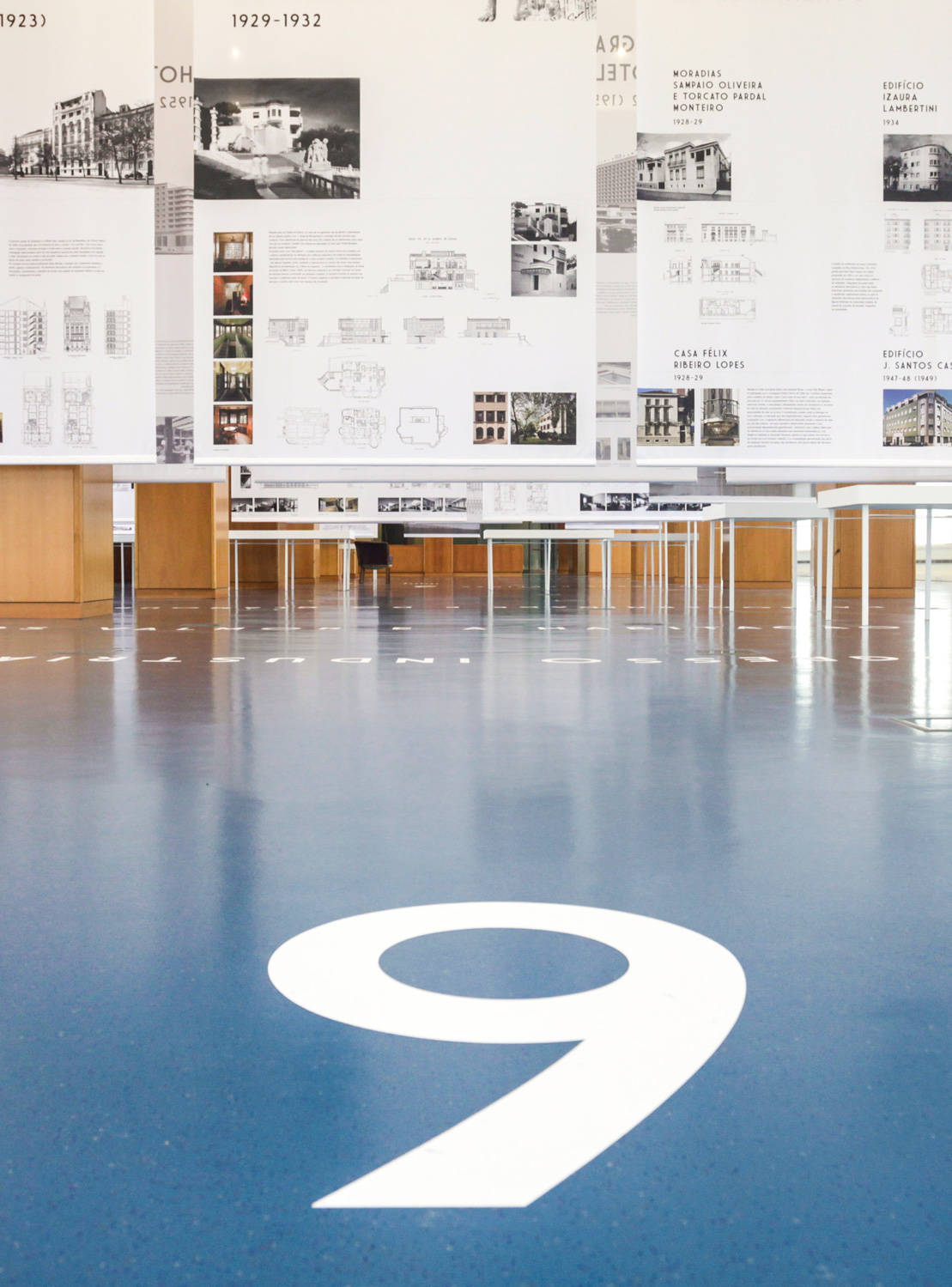 里斯本周活动中的临时展览“Porfírio Pardal Monteiro – 里斯本建筑师”项目 / P06 studio