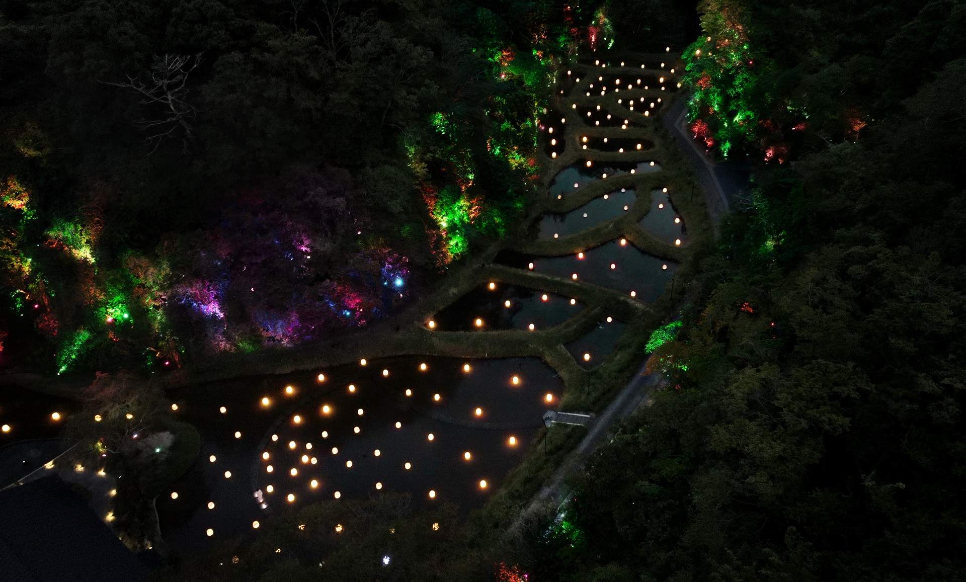 隐藏的梯田痕迹 Hidden Traces of Rice Terraces / teamLab Izura（日本）