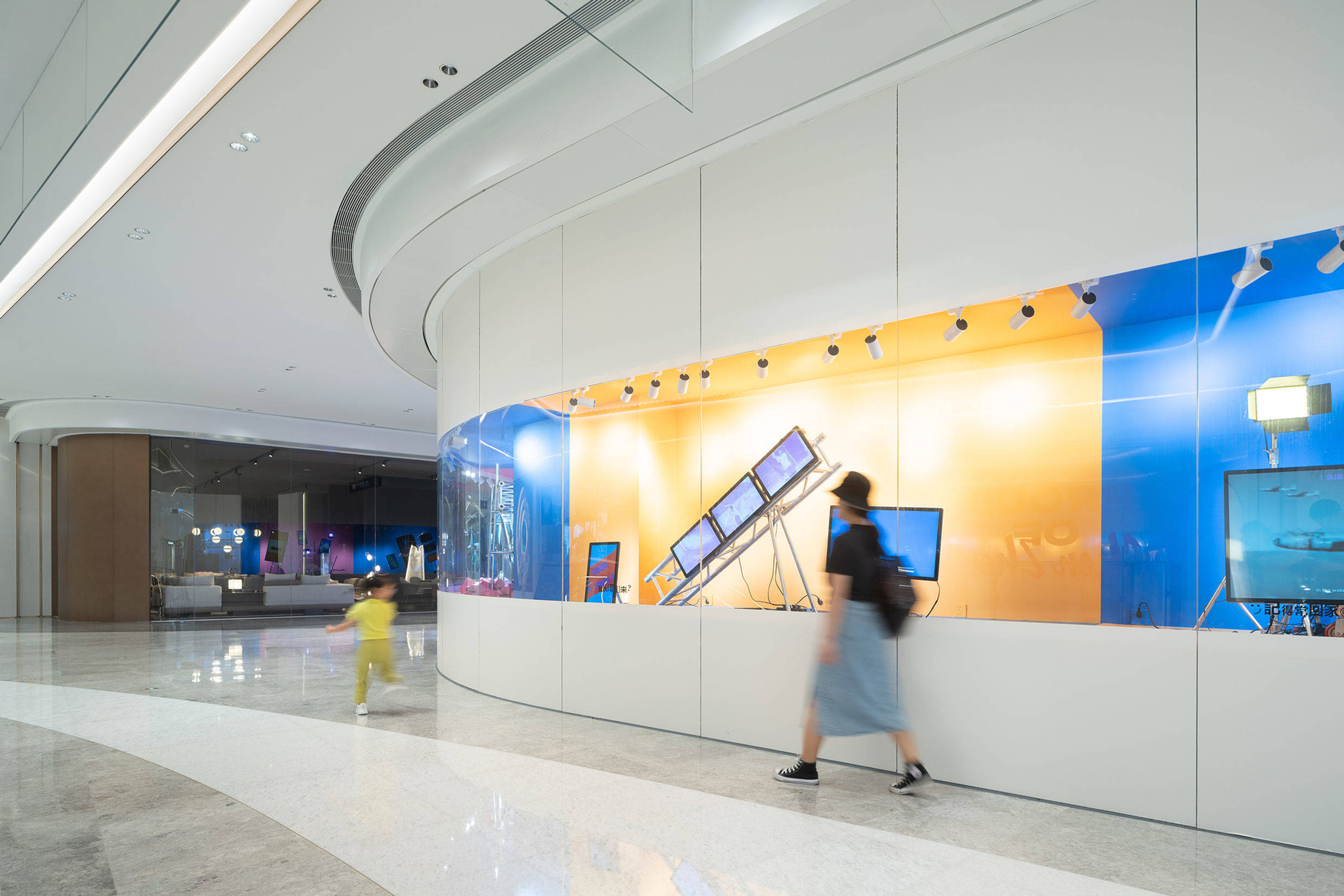 超级分镜——深圳文化多样性主题策展季 / 直径叙事设计