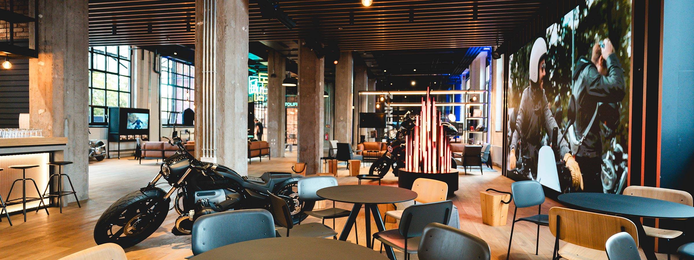 柏林，宝马摩托车世界（BMW Motorrad Welt）摩托车展