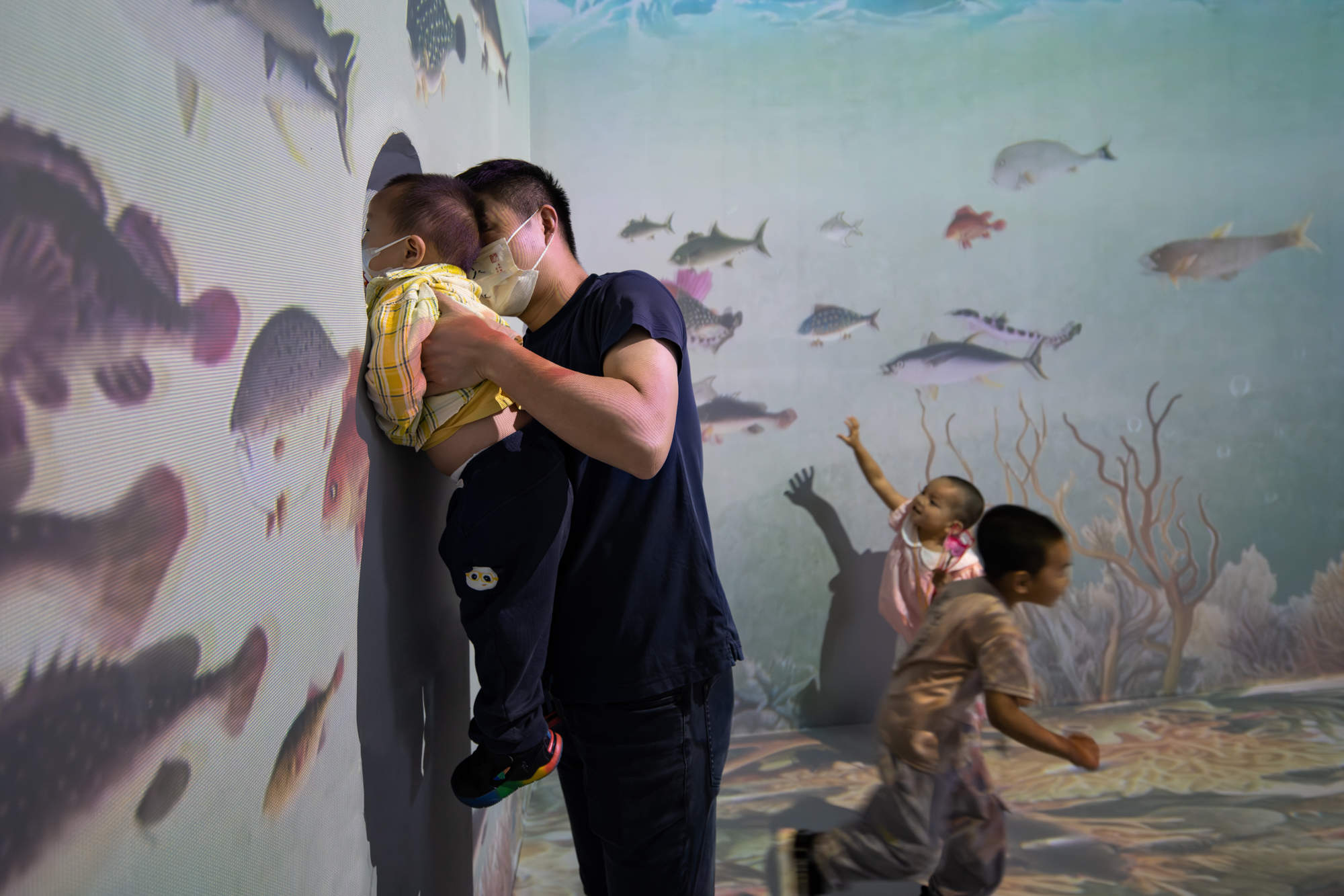 百舸争流，深圳渔博会“渔业发展建设规划展”策展及展览设计 / Pills Architects