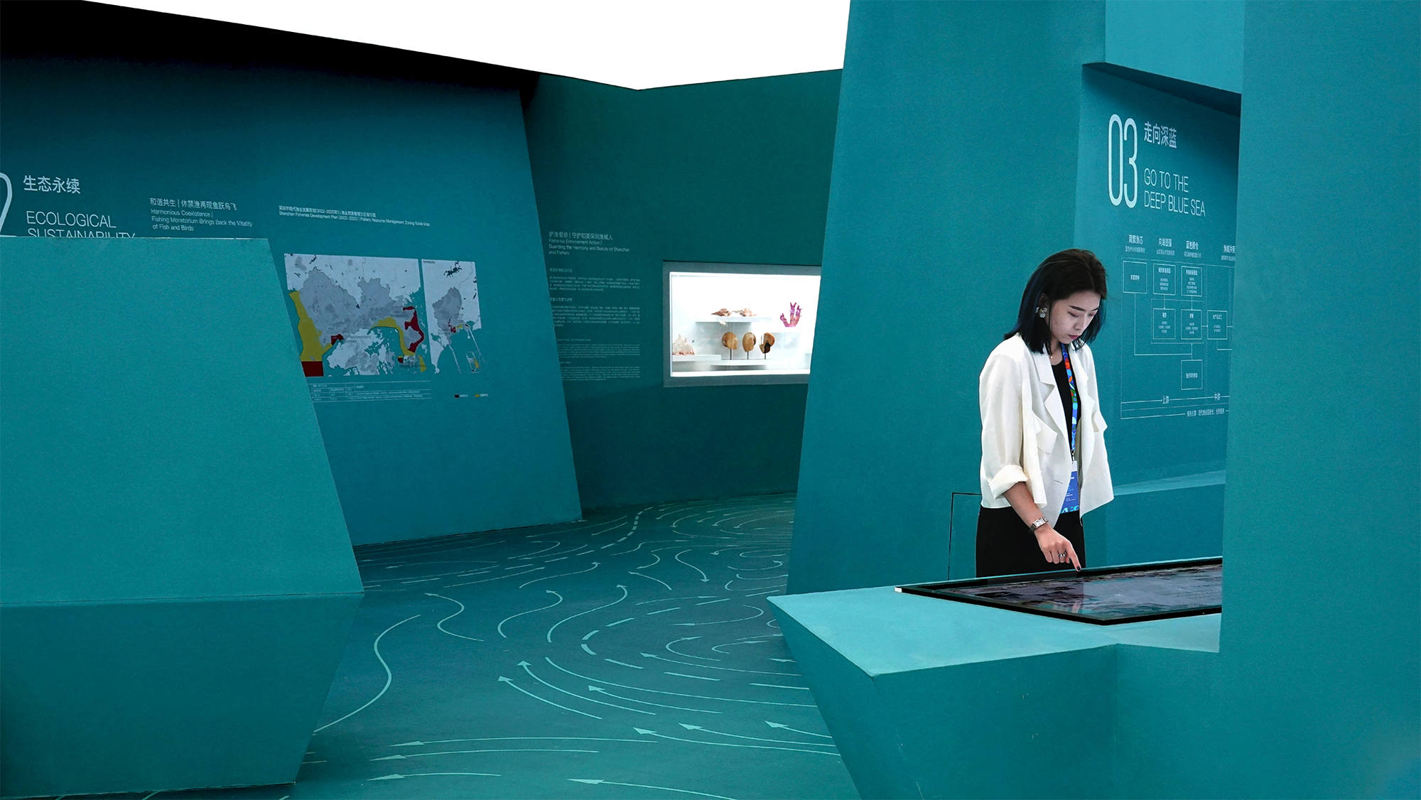 百舸争流，深圳渔博会“渔业发展建设规划展”策展及展览设计 / Pills Architects
