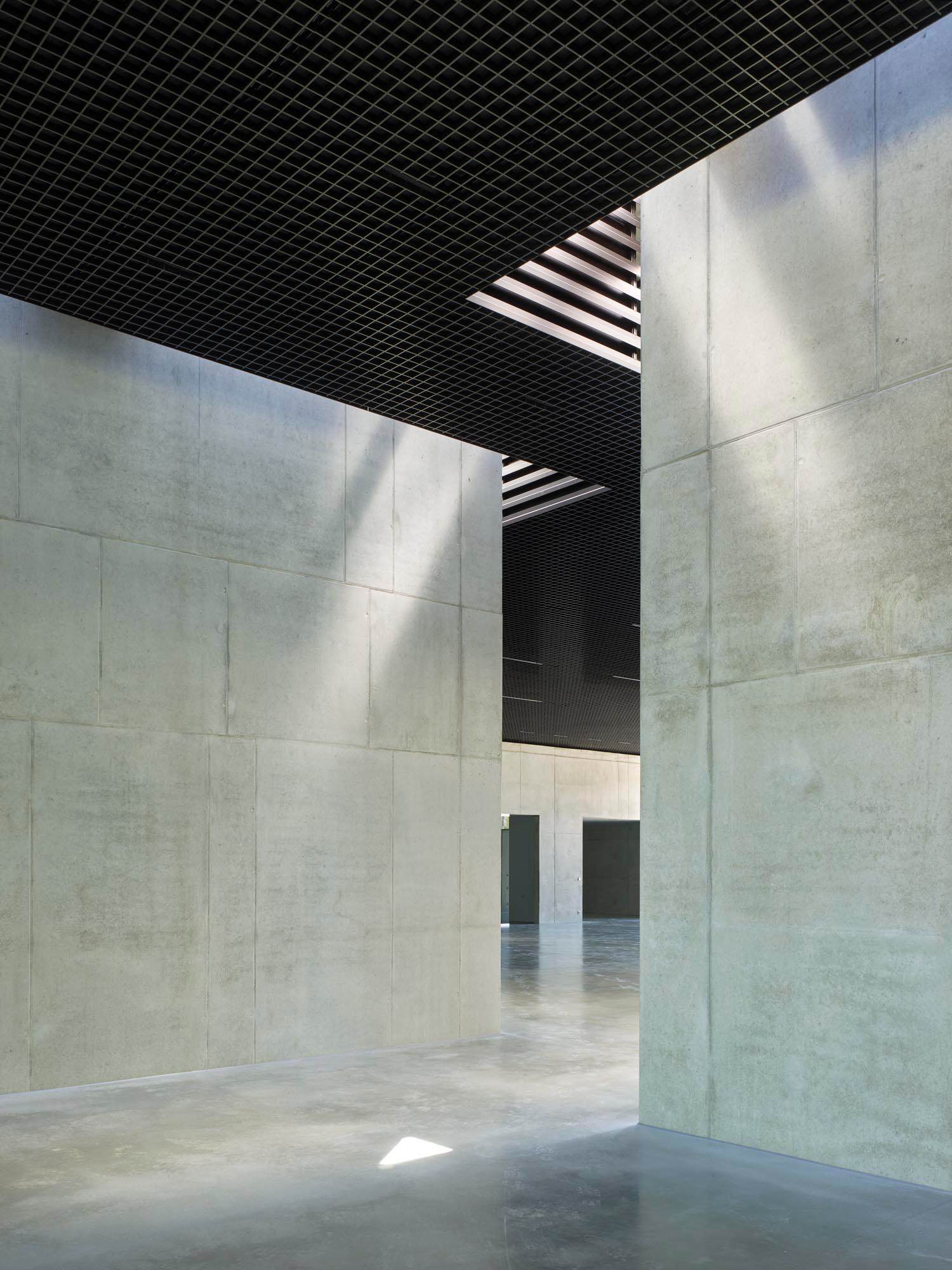 吉博力园区：集学习、建筑与品牌于一体的创新空间 / ATELIER BRÜCKNER