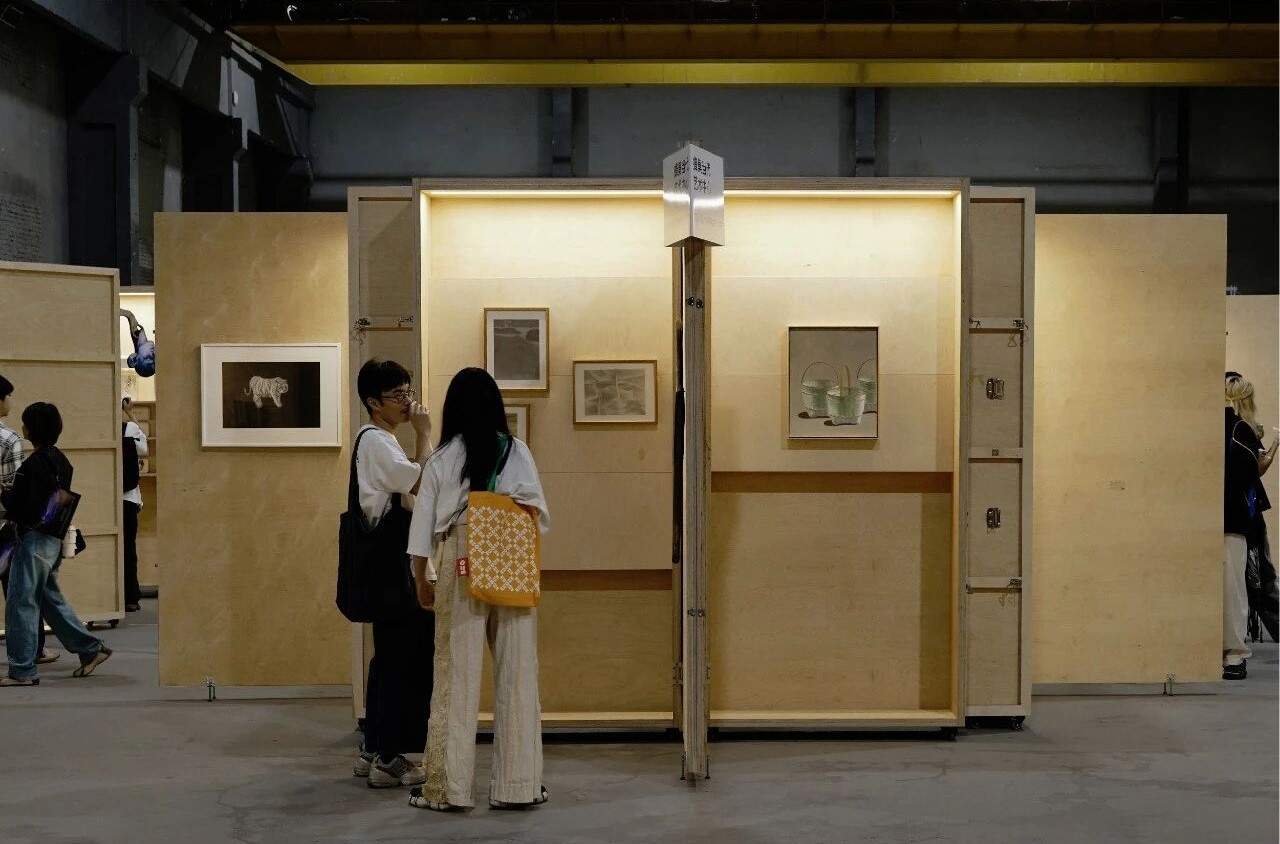 ART021 BEIJING “珍宝阁" 特别展览展柜系统设计 / Pills Architects