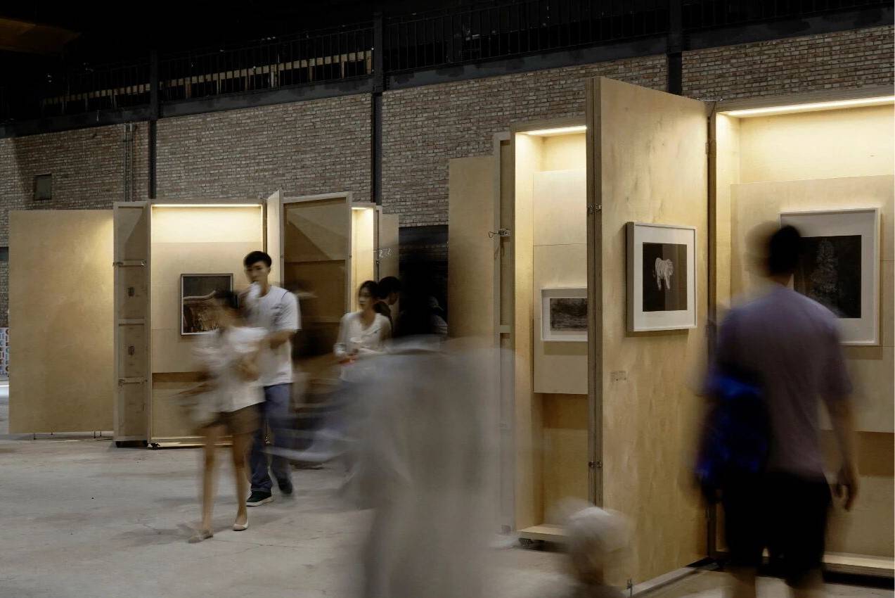 ART021 BEIJING “珍宝阁" 特别展览展柜系统设计 / Pills Architects