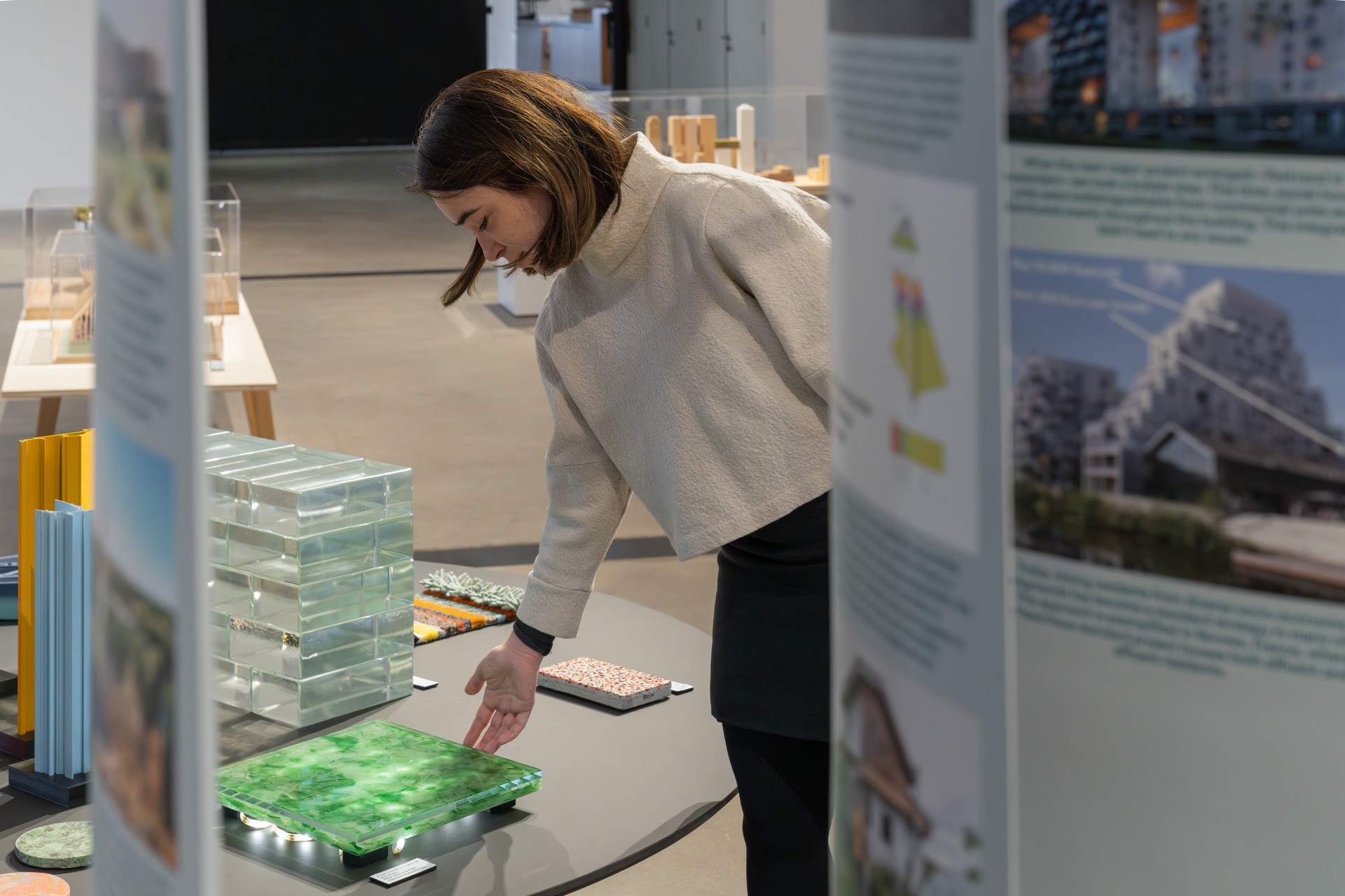 “碳告白展”登陆鹿特丹:全方位揭密可持续建筑的真实世界 / MVRDV事务所