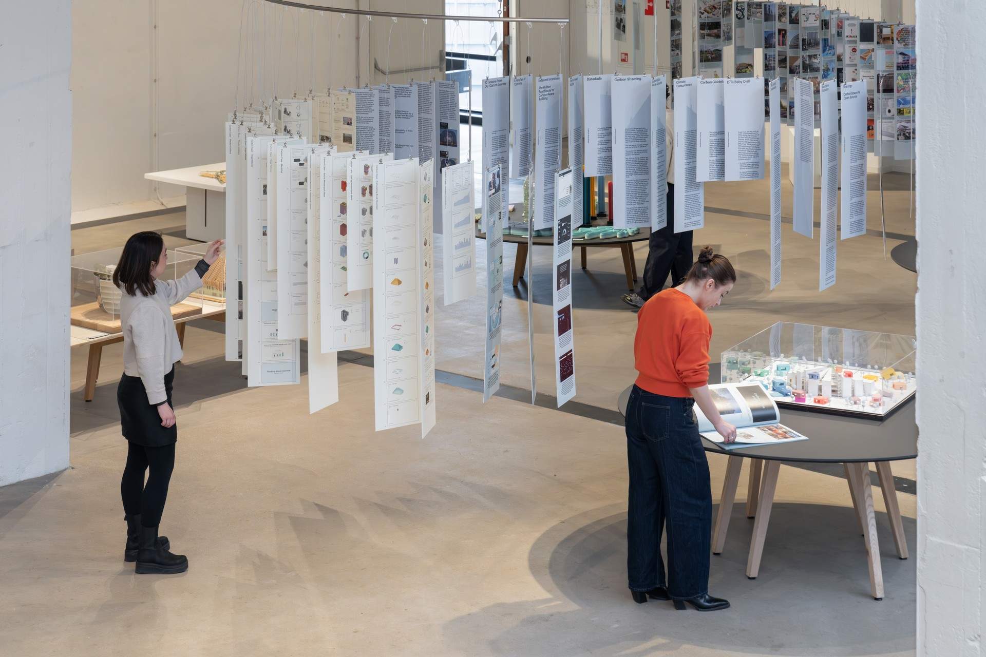 “碳告白展”登陆鹿特丹:全方位揭密可持续建筑的真实世界 / MVRDV事务所