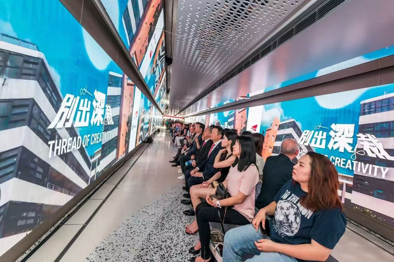 香港城市大学明日创新隧道数字体验 / MOTSE墨子