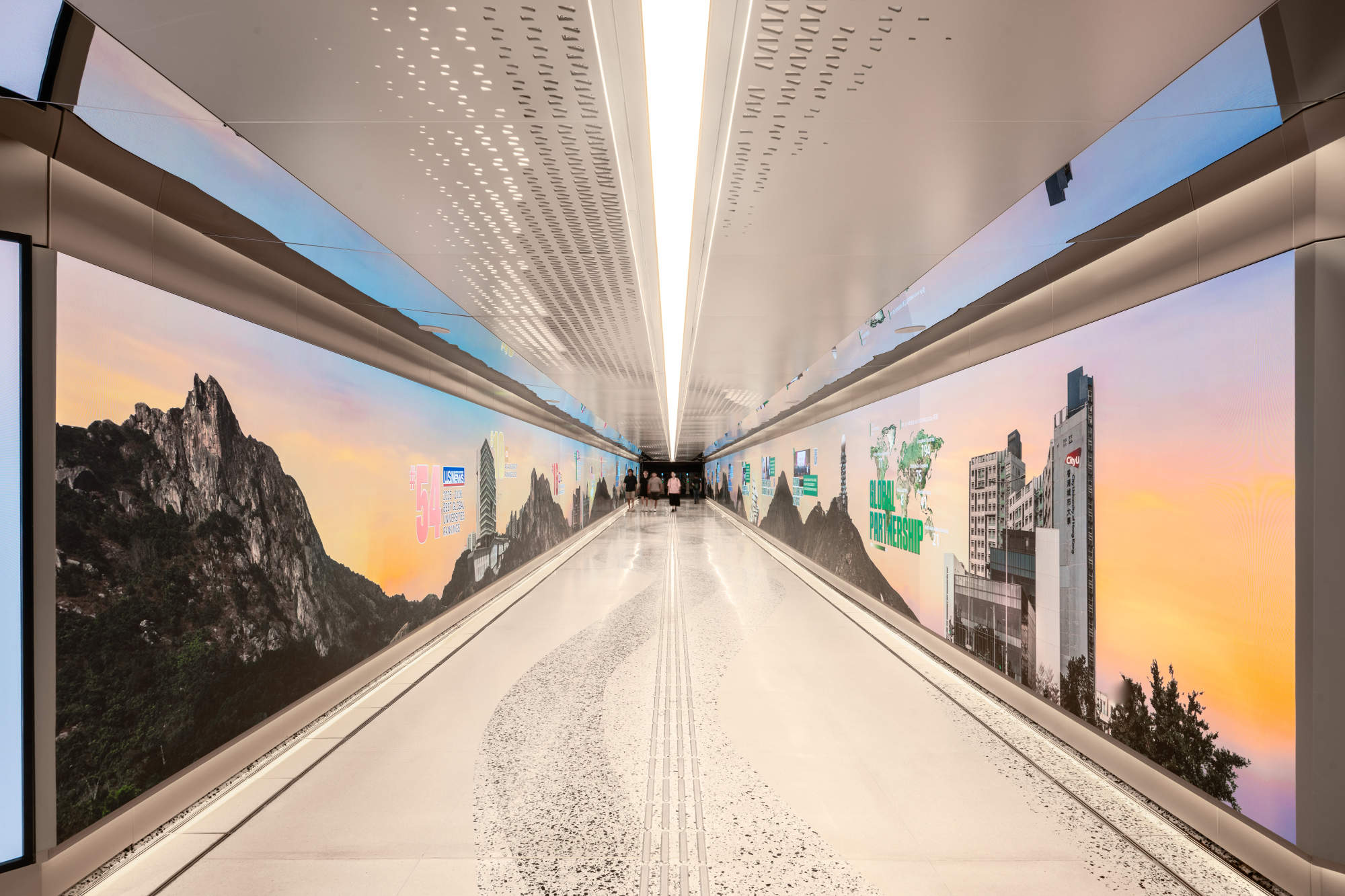 香港城市大学明日创新隧道数字体验 / MOTSE墨子