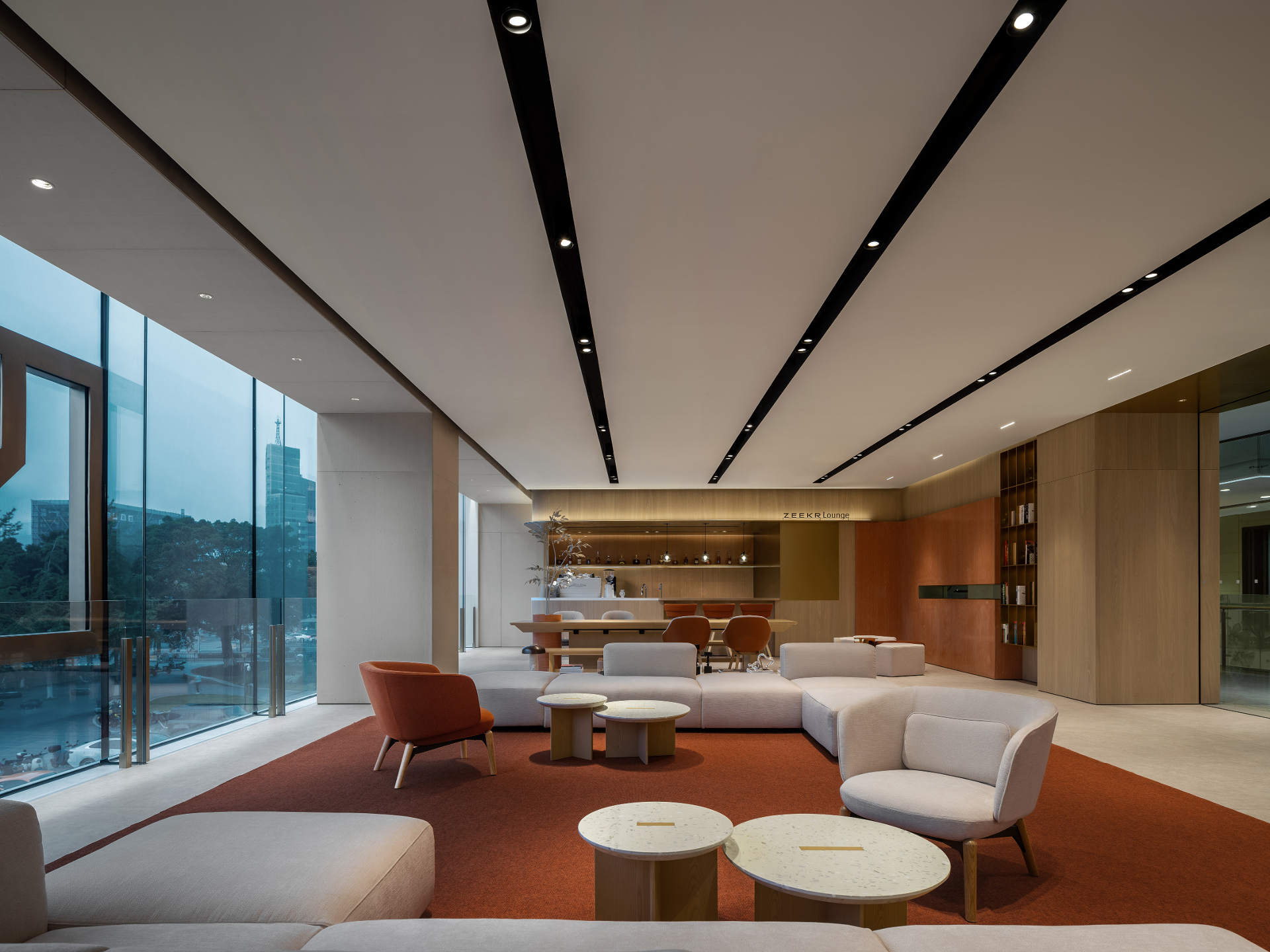 温暖舒适中融汇艺术与科技——极氪中心·温州财富中心店 / MOC DESIGN