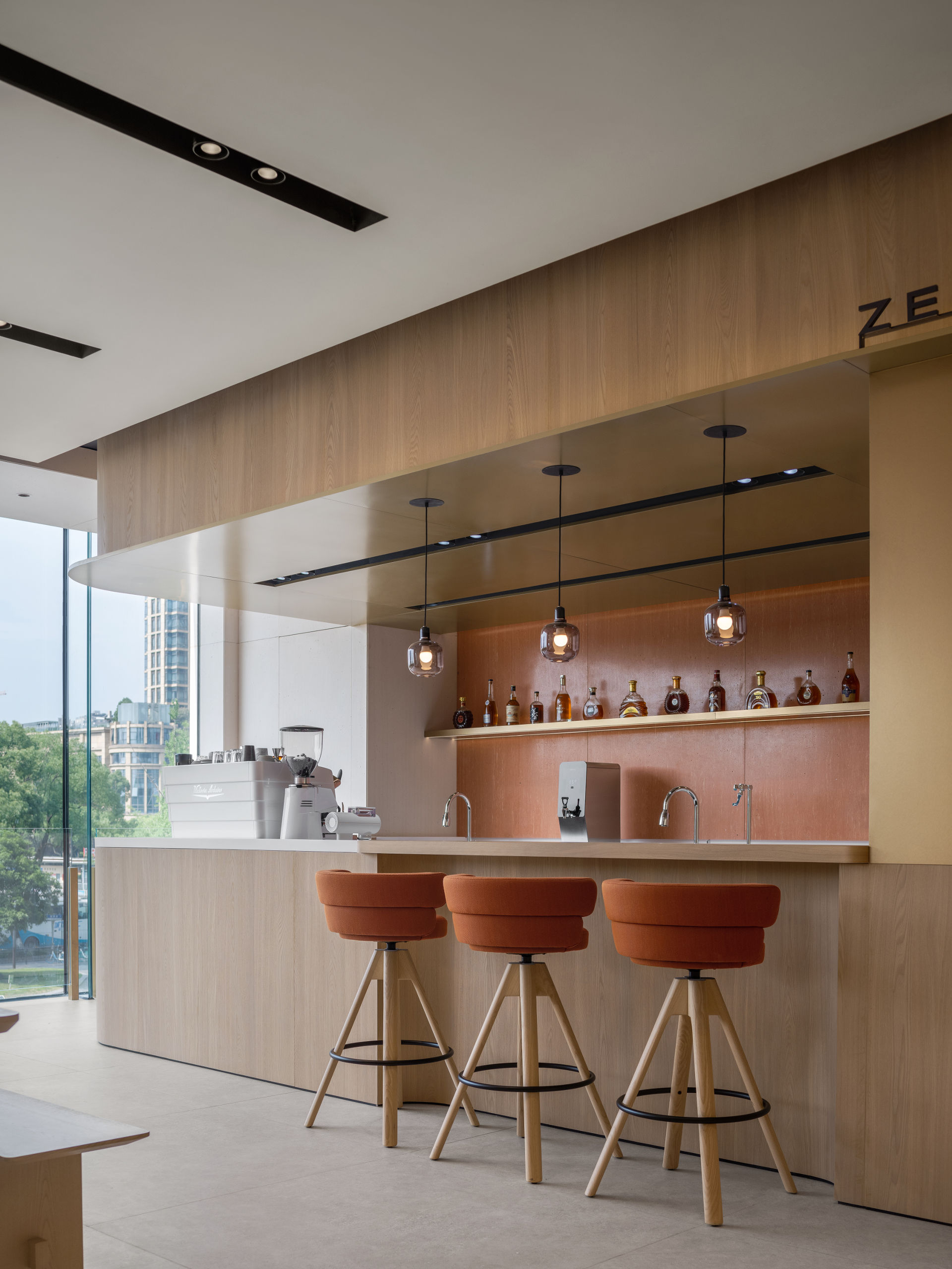 温暖舒适中融汇艺术与科技——极氪中心·温州财富中心店 / MOC DESIGN