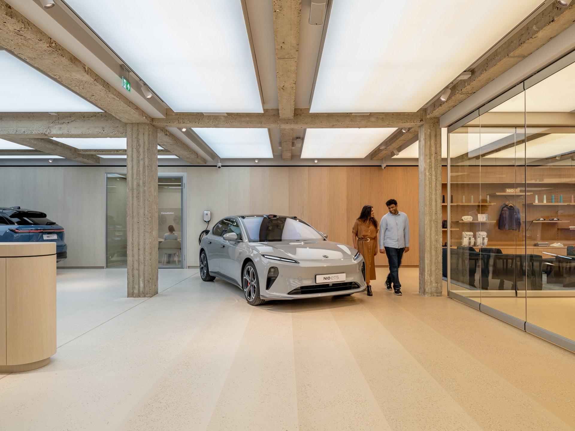 鹿特丹蔚来中心 (NIO House Rotterdam) / MVRDV