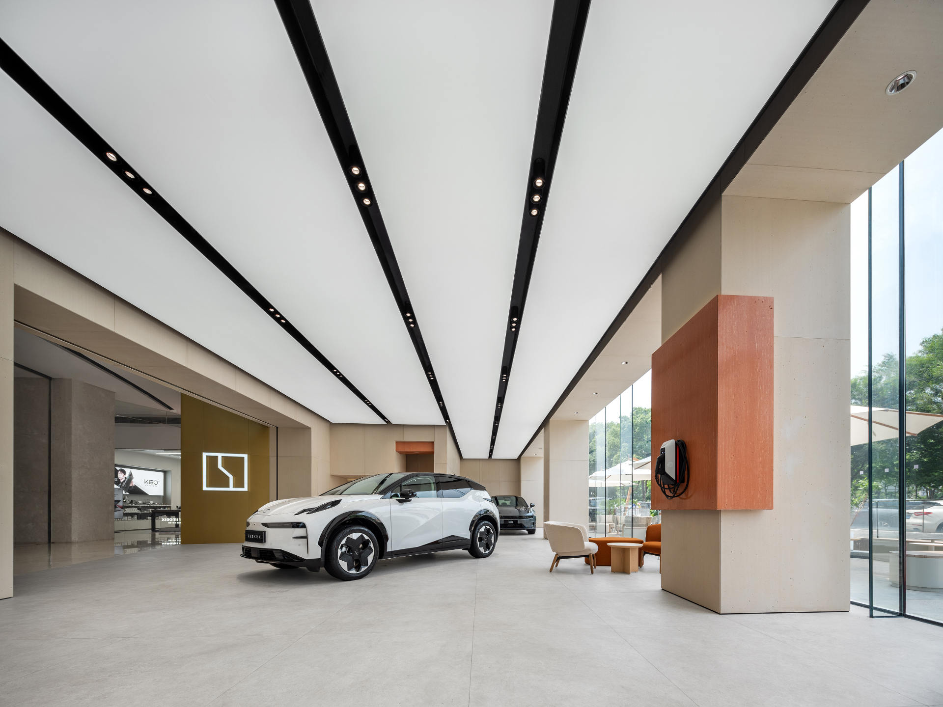 温暖舒适中融汇艺术与科技——极氪中心·温州财富中心店 / MOC DESIGN