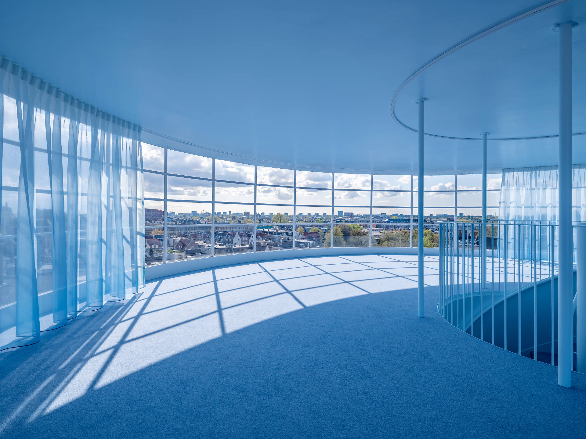 NIO House 阿姆斯特丹蔚来中心 / MVRDV