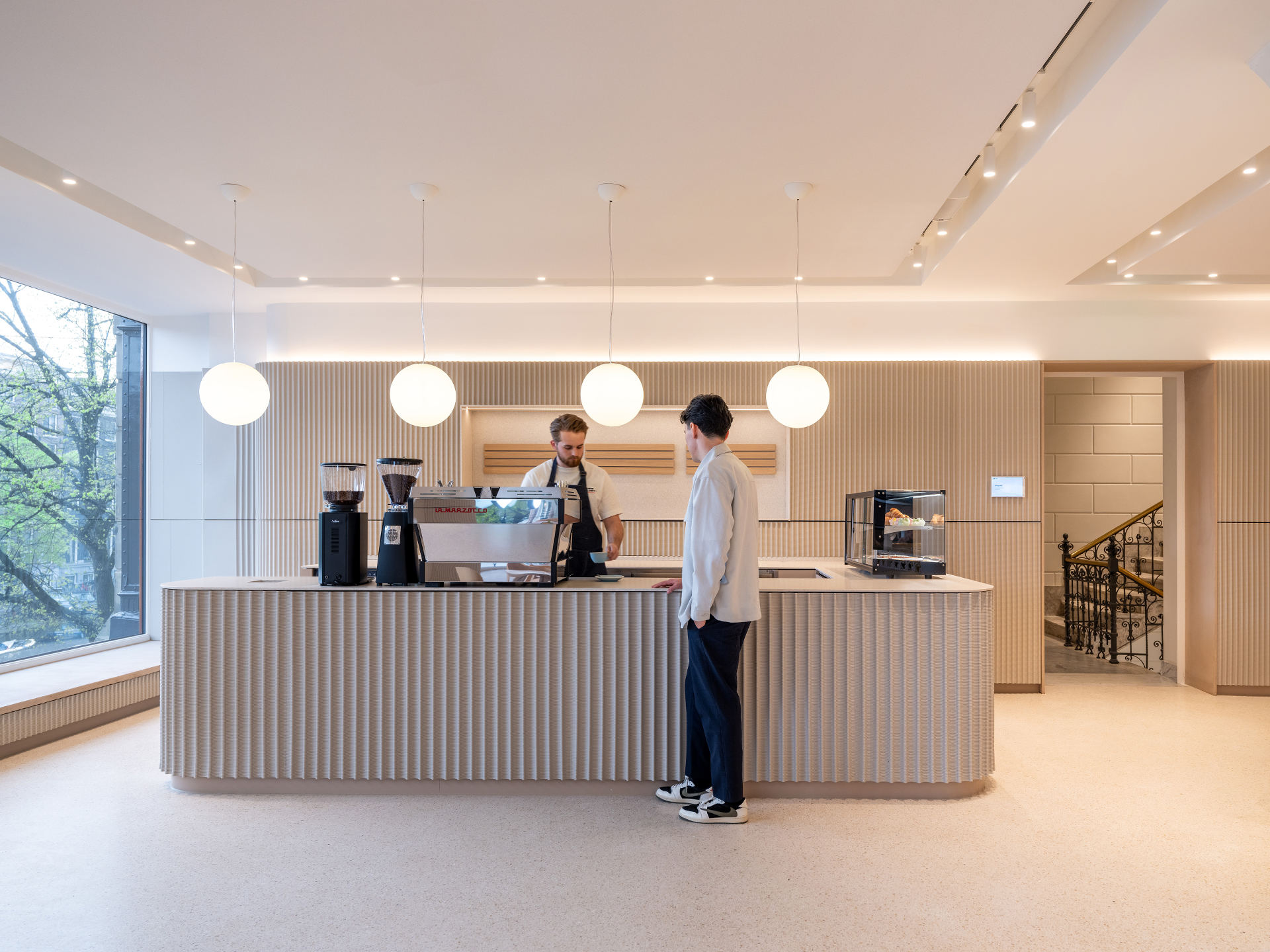 NIO House 阿姆斯特丹蔚来中心 / MVRDV