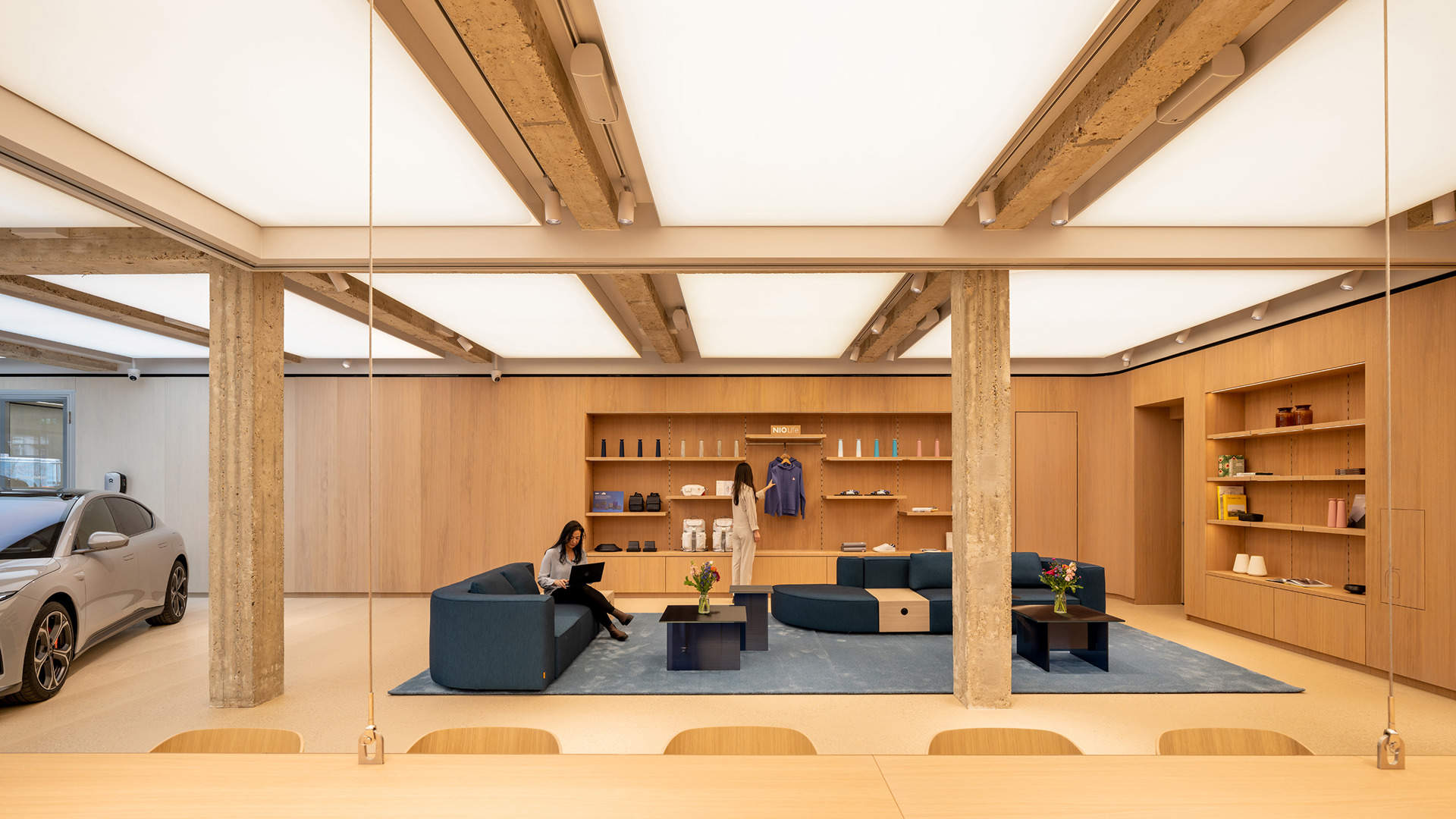 鹿特丹蔚来中心 (NIO House Rotterdam) / MVRDV