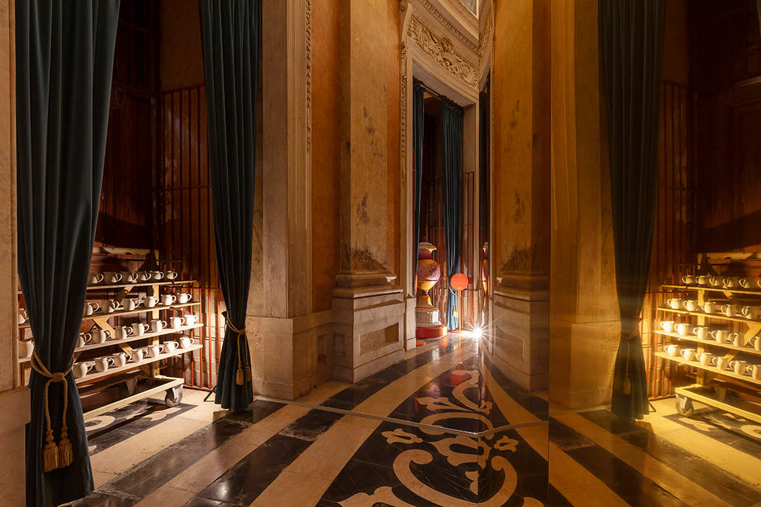 迈向永恒：Vista Alegre 200周年阿茹达宫纪念展，葡萄牙 / P06 studio