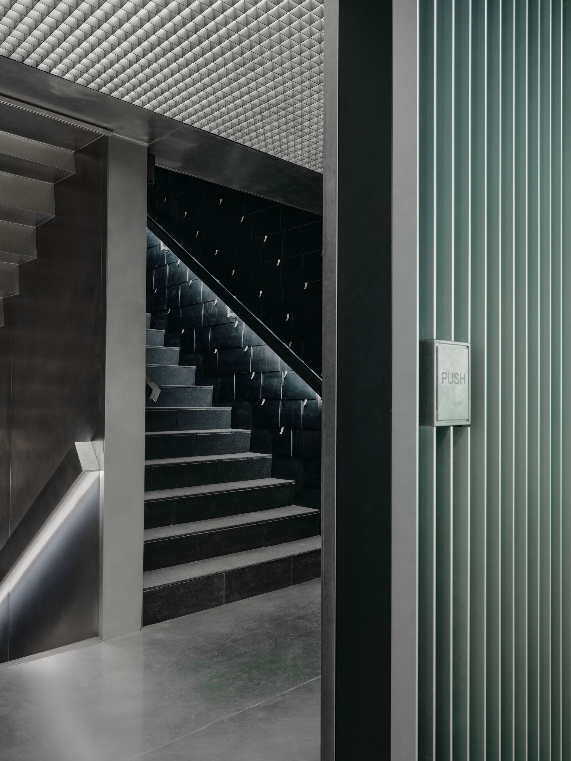 上海，話梅循环实验室 HARMAY VIP LOUNGE / Atelier INDJ