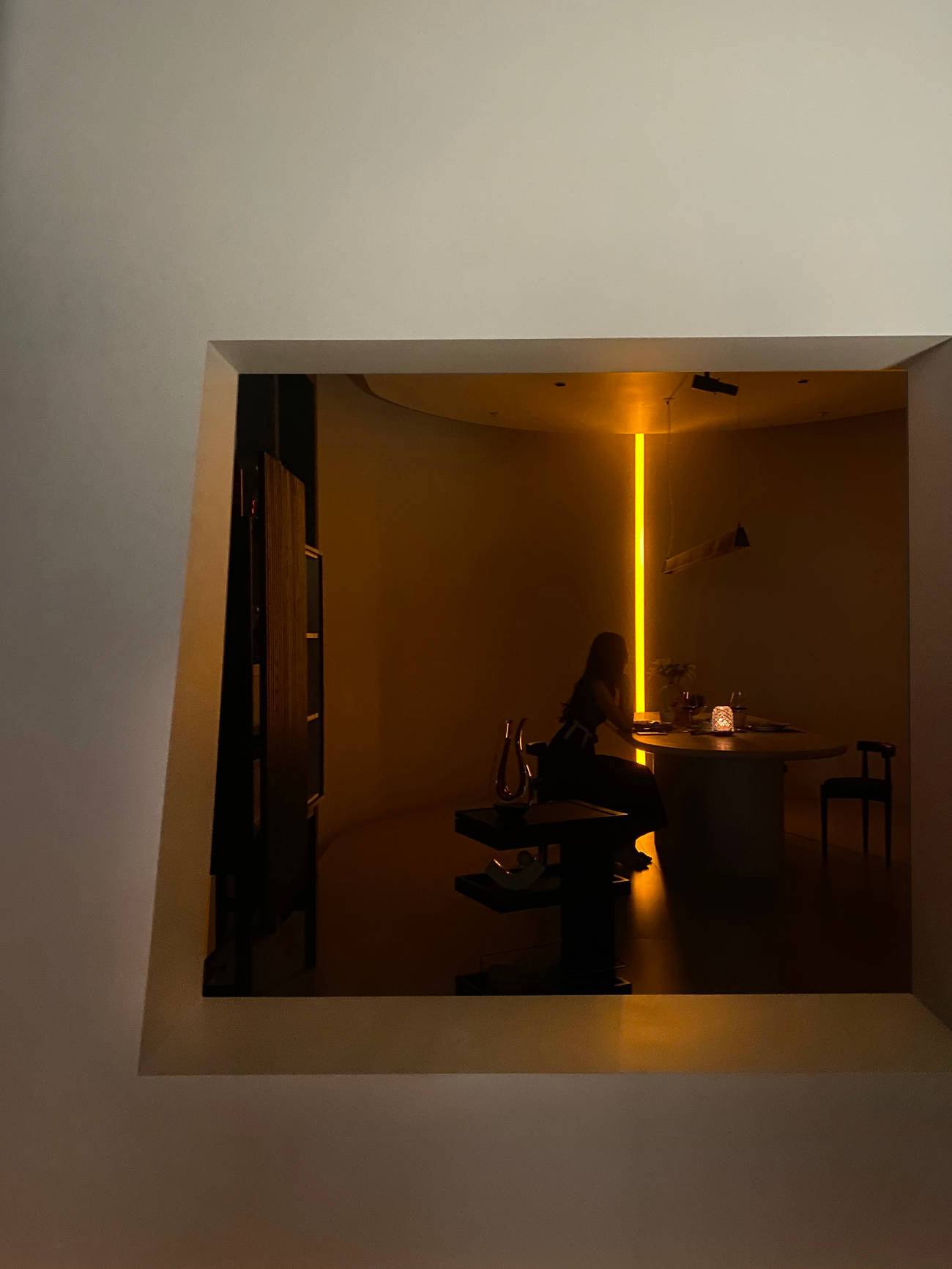 中山,Undersky 天空见灯光展厅 / 加减智库设计事务所