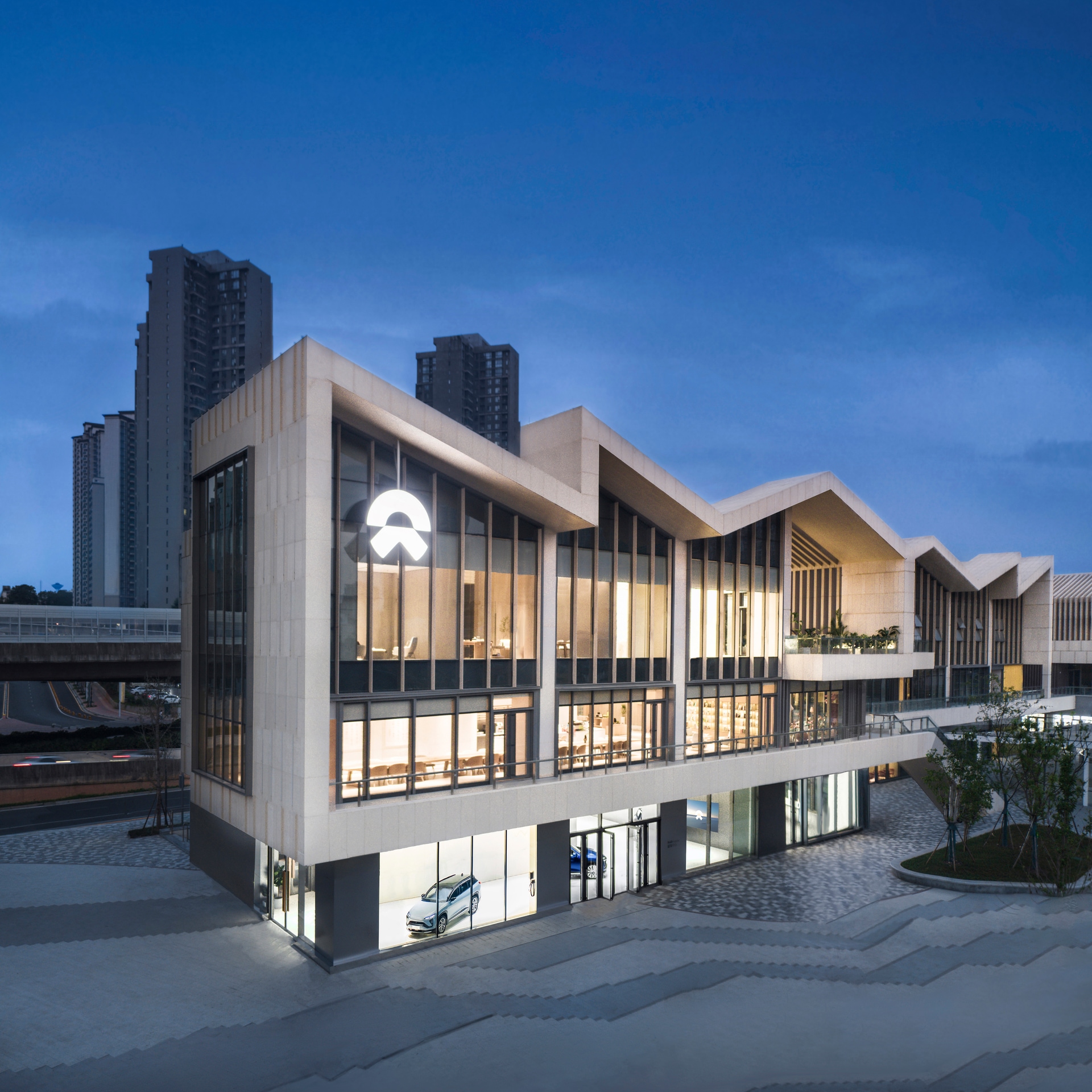 NIOHOUSE– 长沙溪悦荟蔚来中心：古韵书香与人间烟火共同筑造的城市客厅 / MOC DESIGN