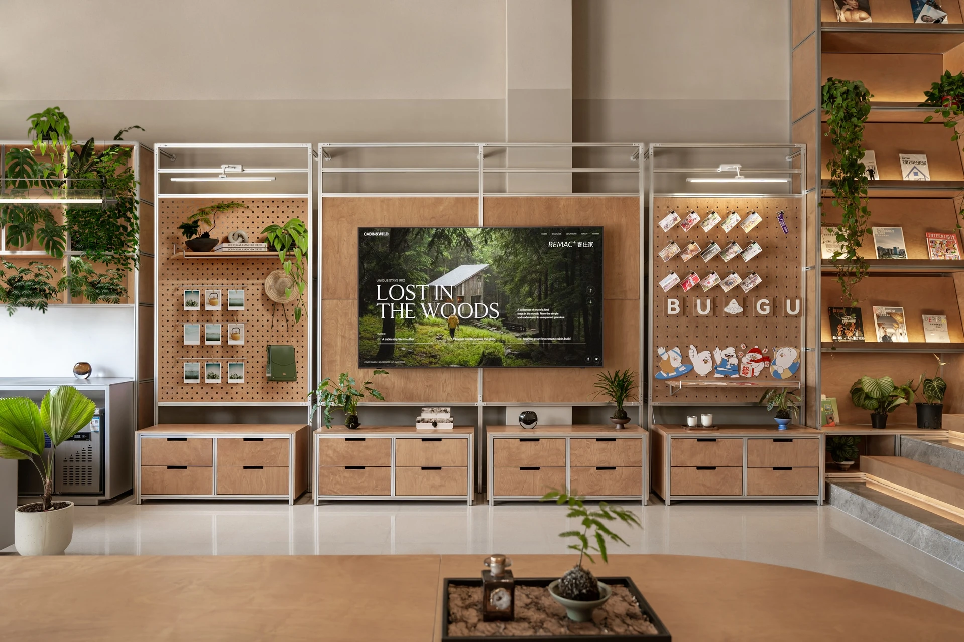 佛山,美的睿住家新范式|社区商业的长期主义,靠什么支撑? / D&M店与面创意